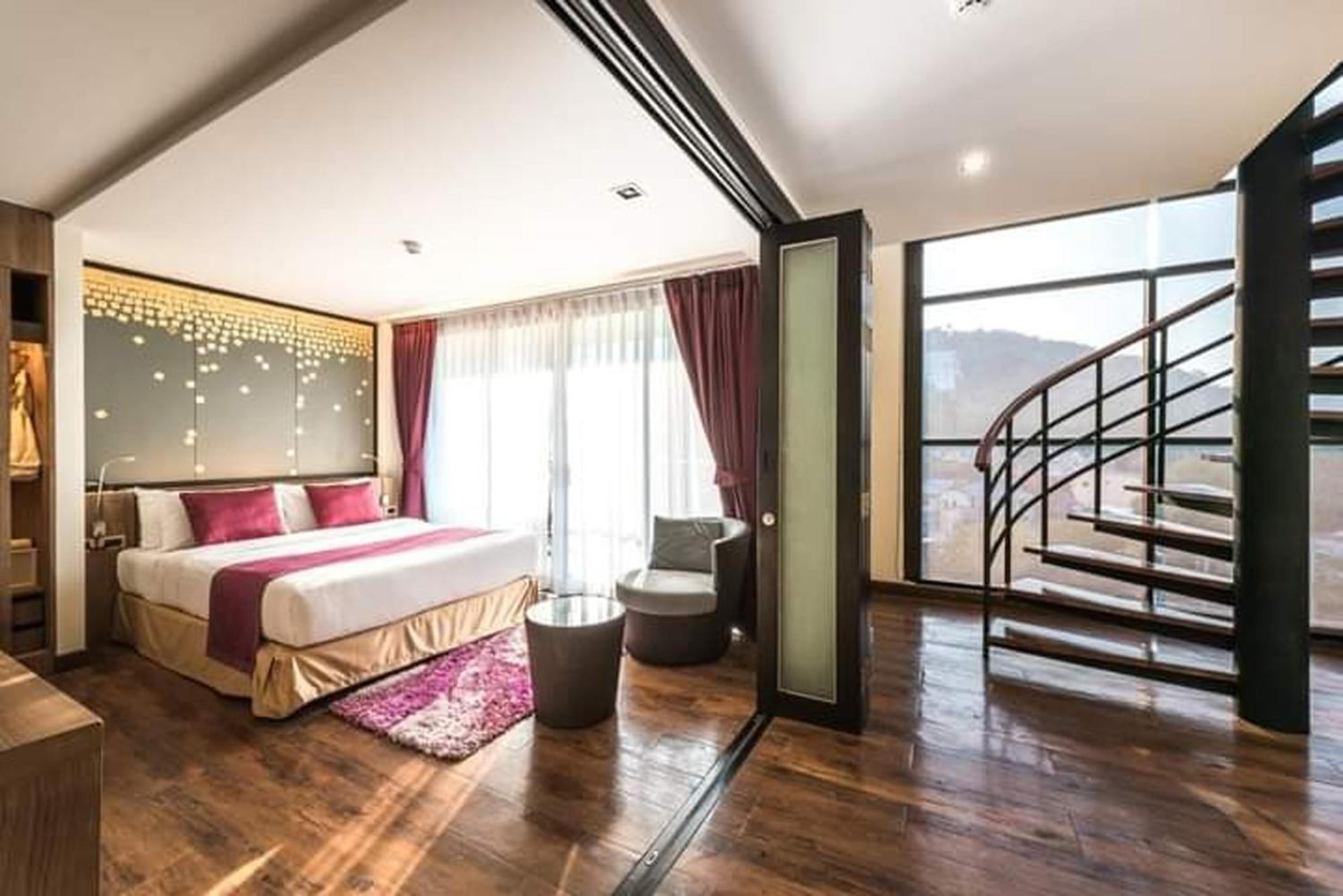 Hotel The Heights Sha 4*