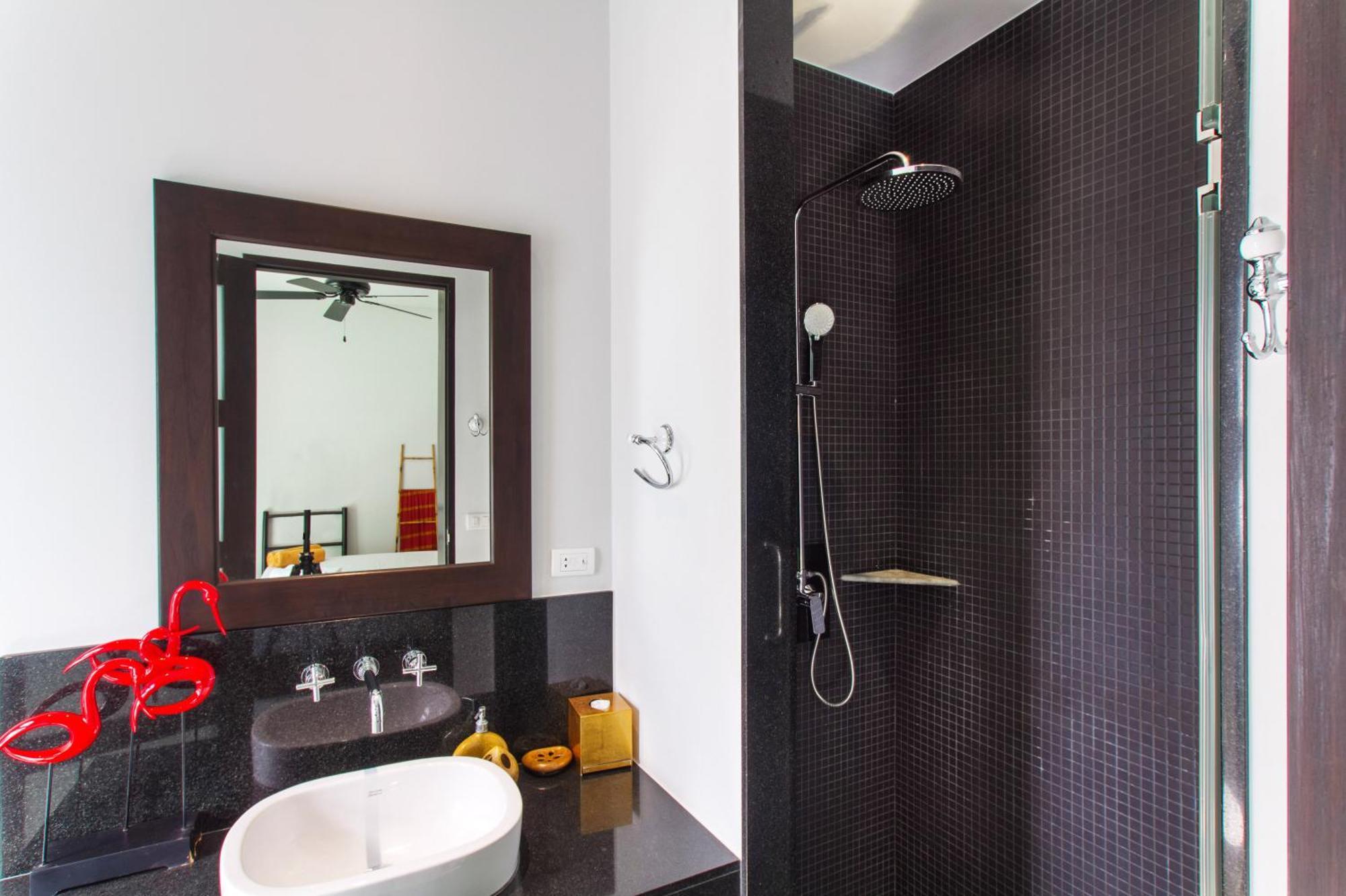 Stylish 3br Pool Onyx H4, Gated Residence, Near Rawai & Naiharn Villa *