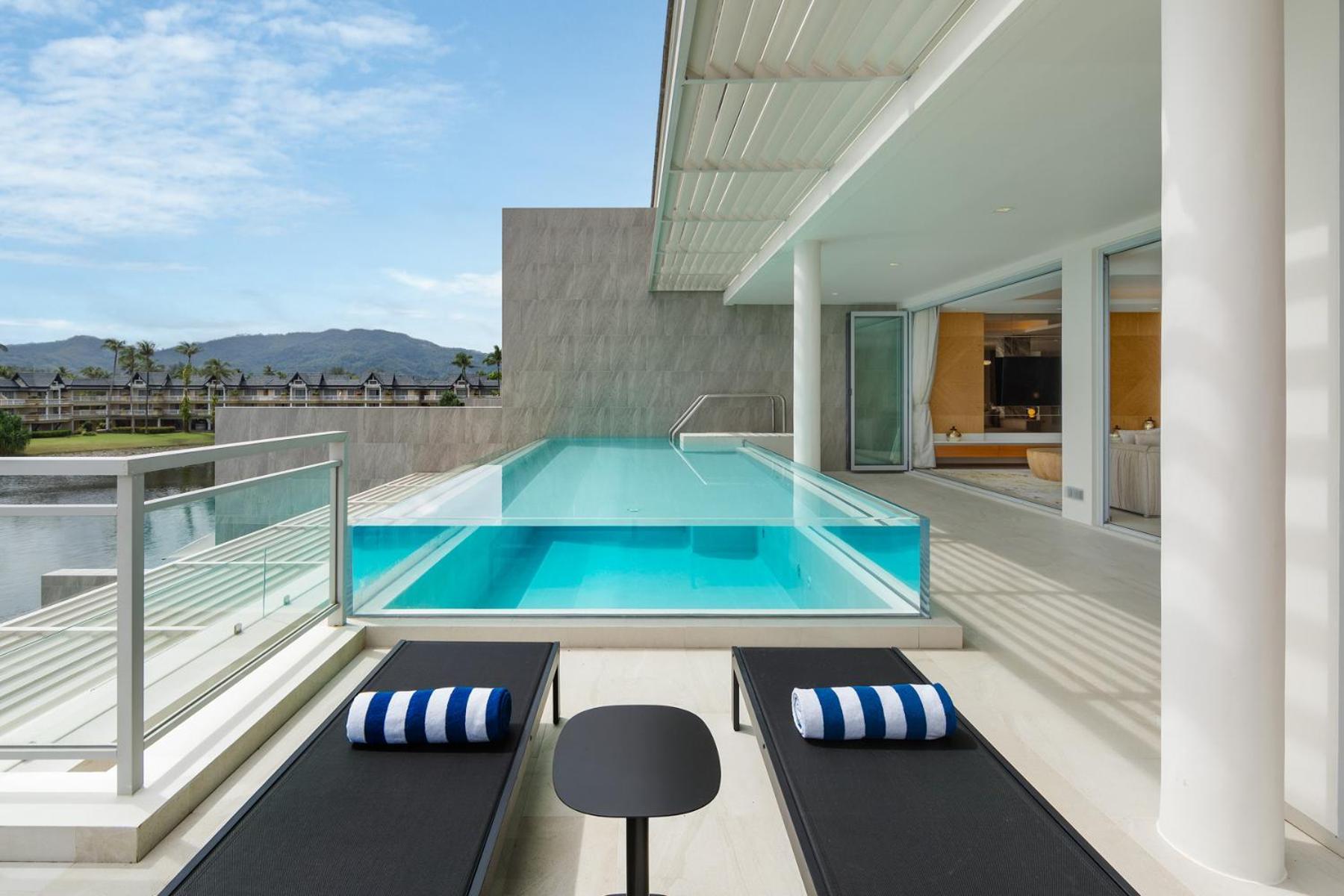 Apartment Beachfront Residences - Stunning Sea And View *