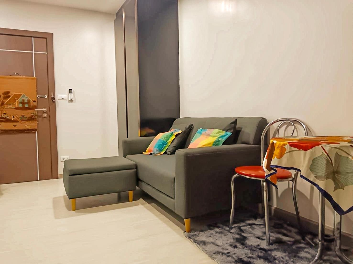 Apartment One Nine Nai Yang