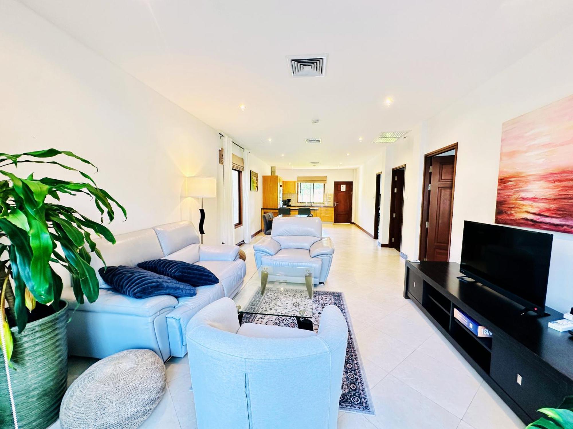 2-bedroom 5 Minutes From Bangtao *