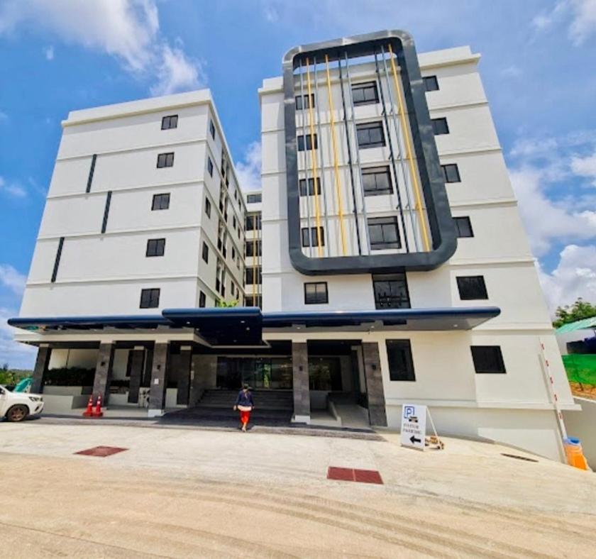One Nine Apartment *