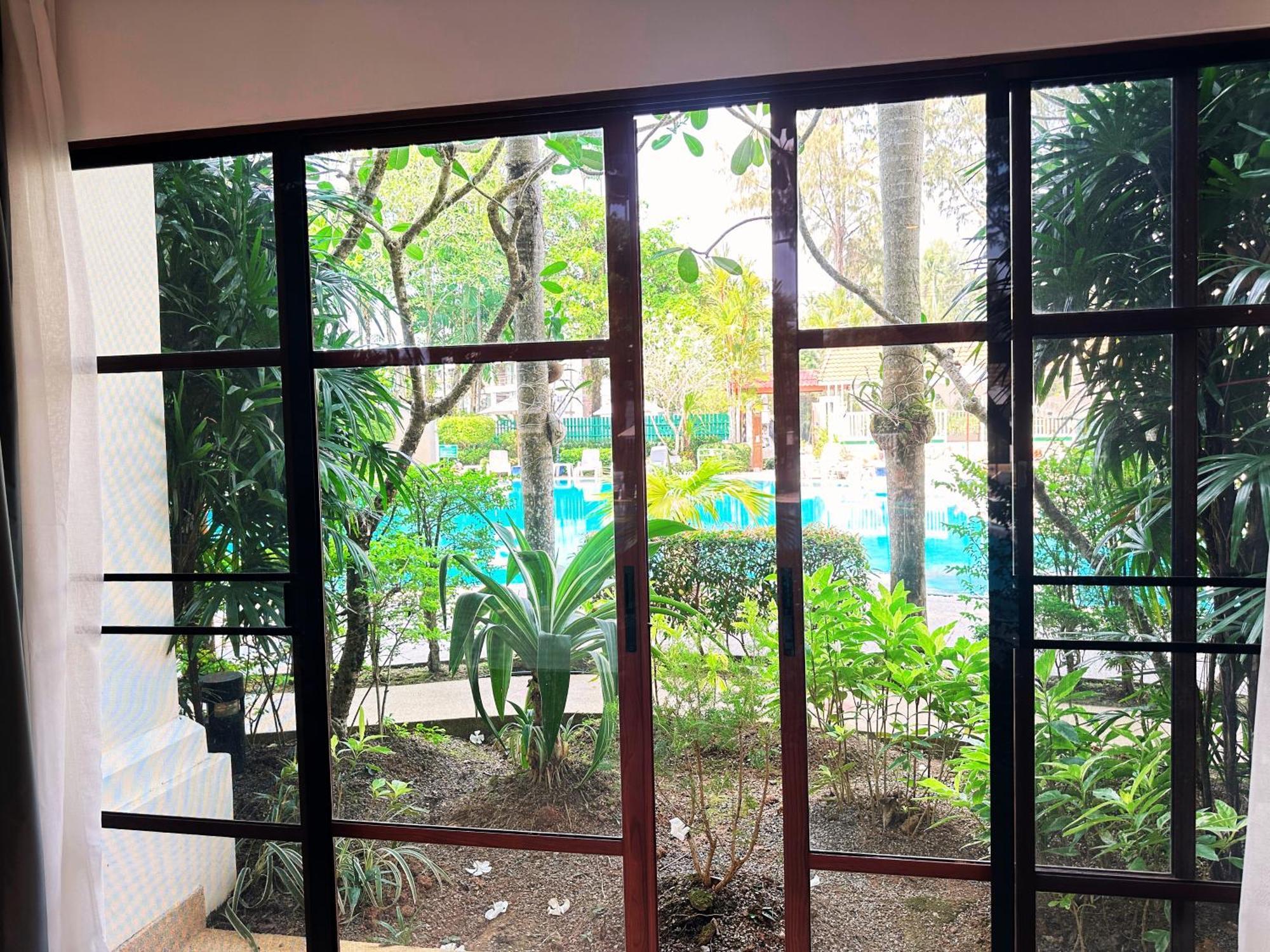 2-bedroom 5 Minutes From Bangtao *
