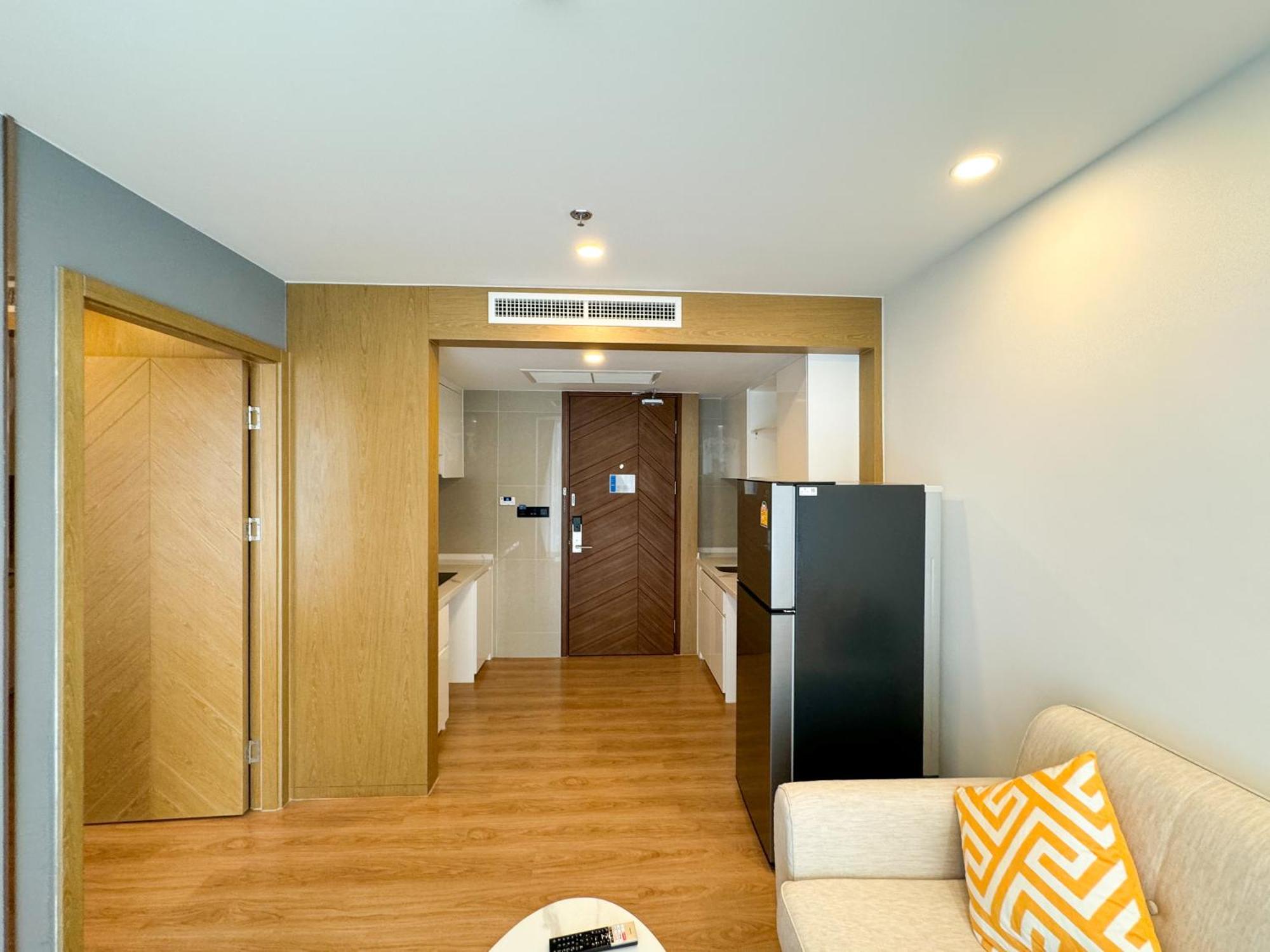 Apartment Stylish 2 Bedroom S5503 By Ibg