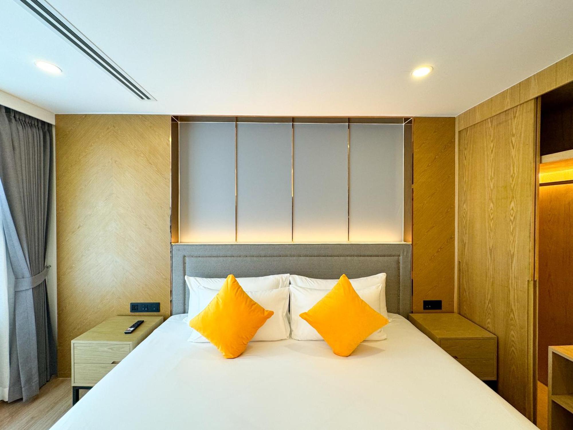 Apartment Stylish 2 Bedroom S5503 By Ibg
