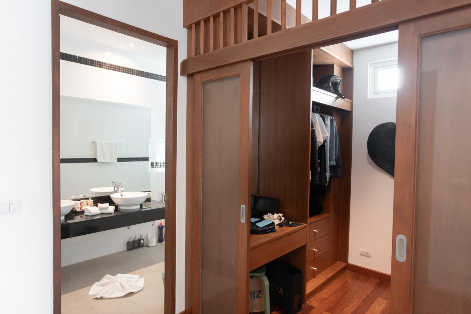 Penthouse Kamala Falls 260mq Apartment *