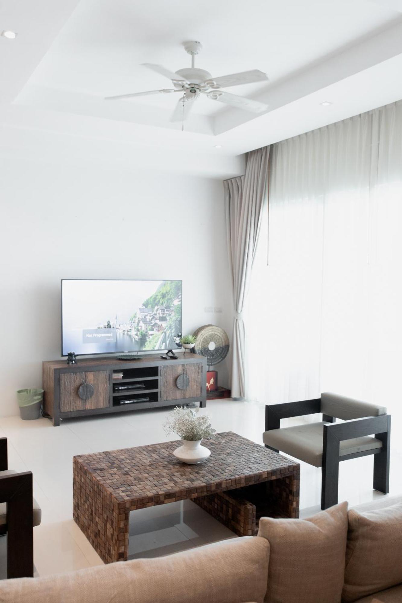 Penthouse Kamala Falls 260mq Ban Nakhale