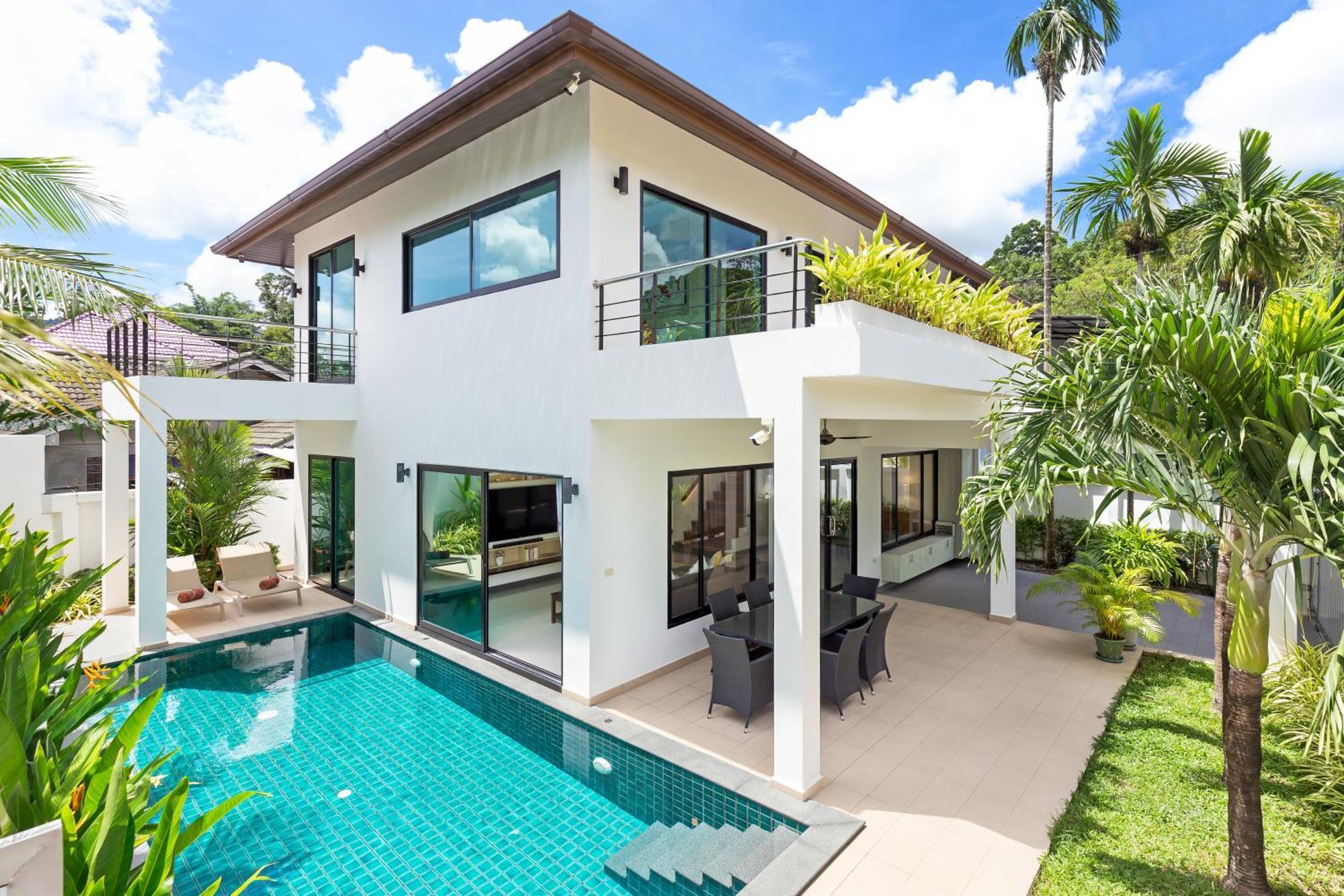 White Pool Villa Kamala Beach