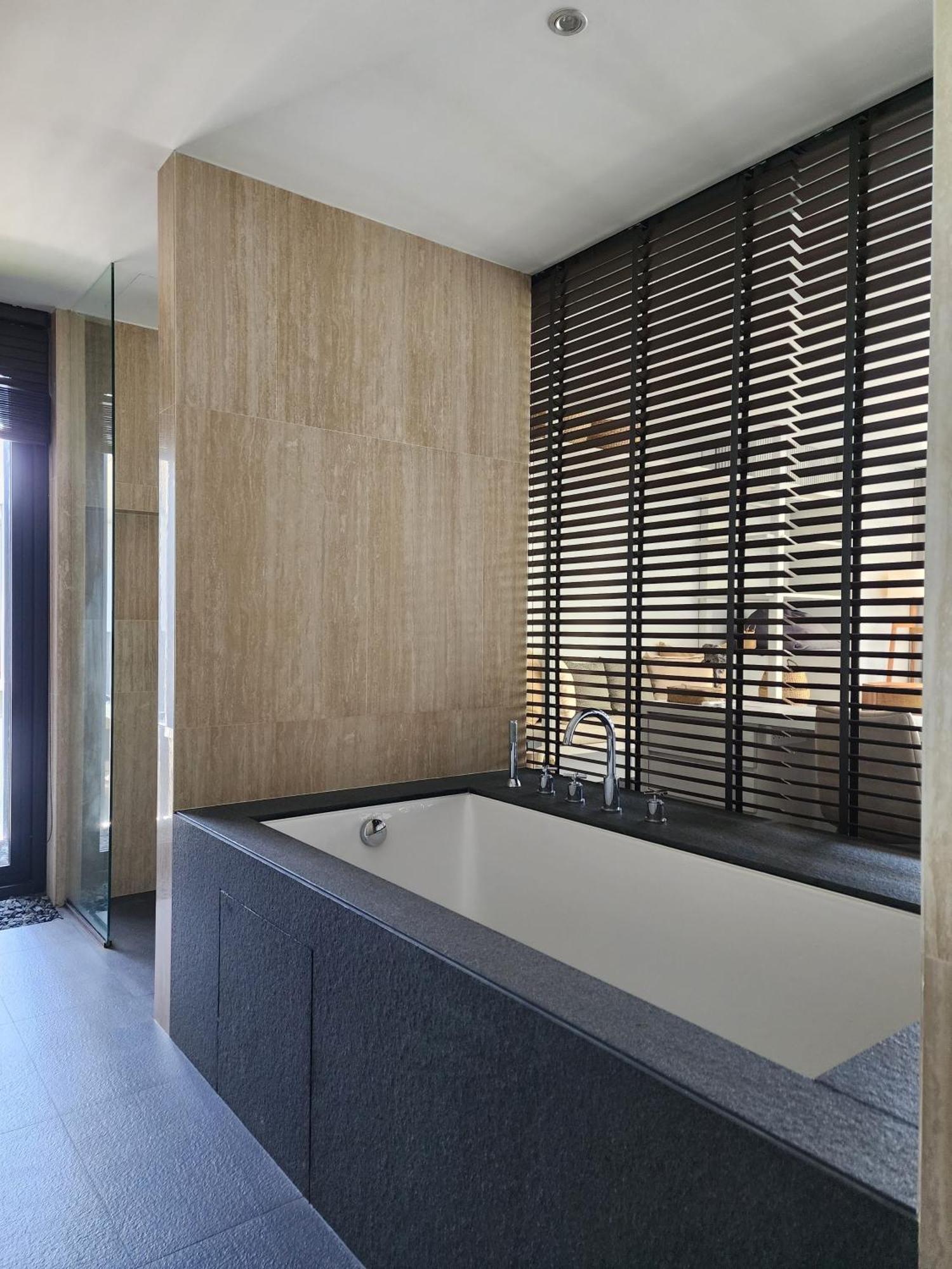 Pousada Luxury Beachfront 4 Bedroom Amana At Ta-ke A Phuket
