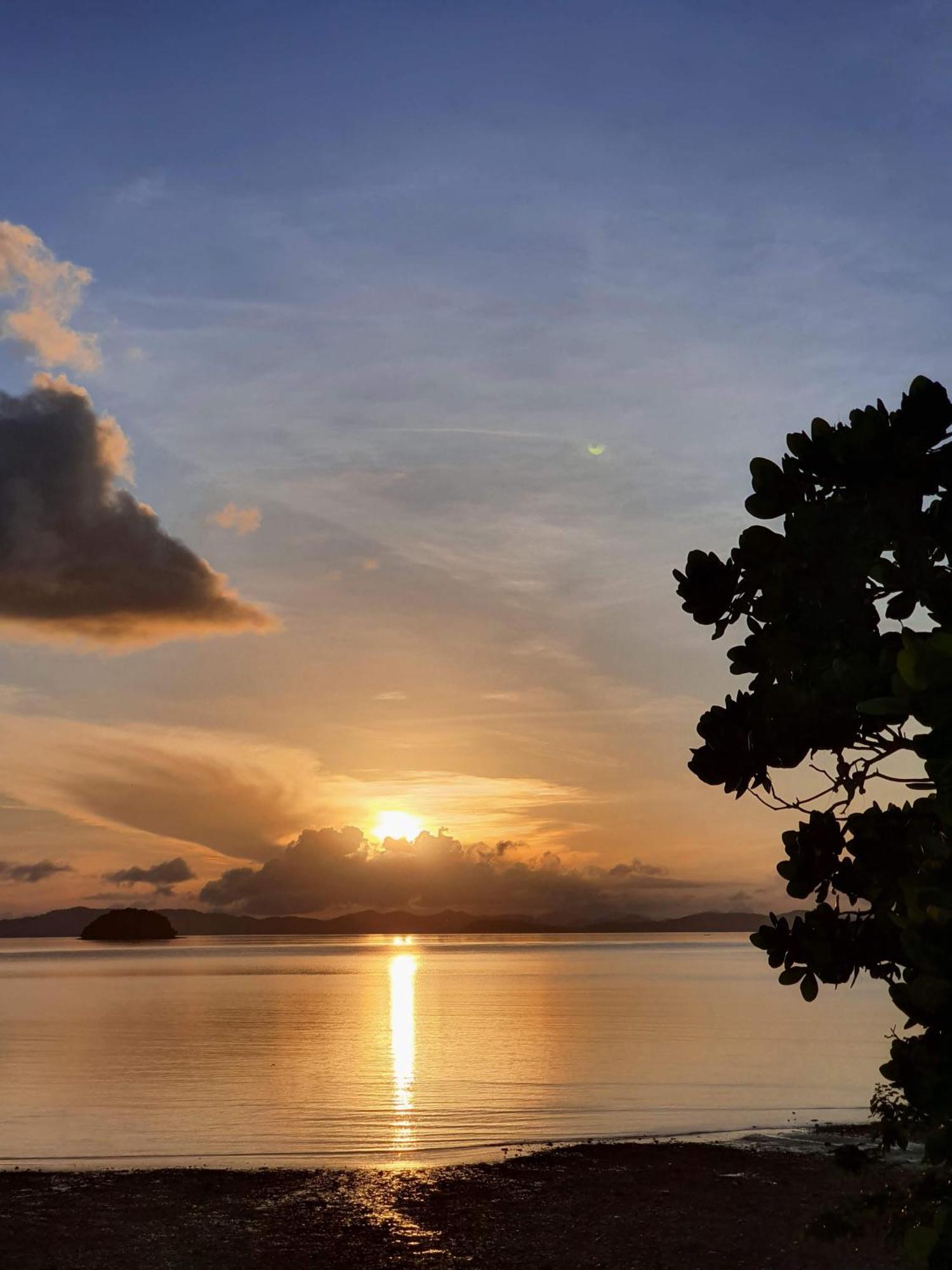 Luxury Beachfront Amana 4 Bedroom At Ta-ke A Villa