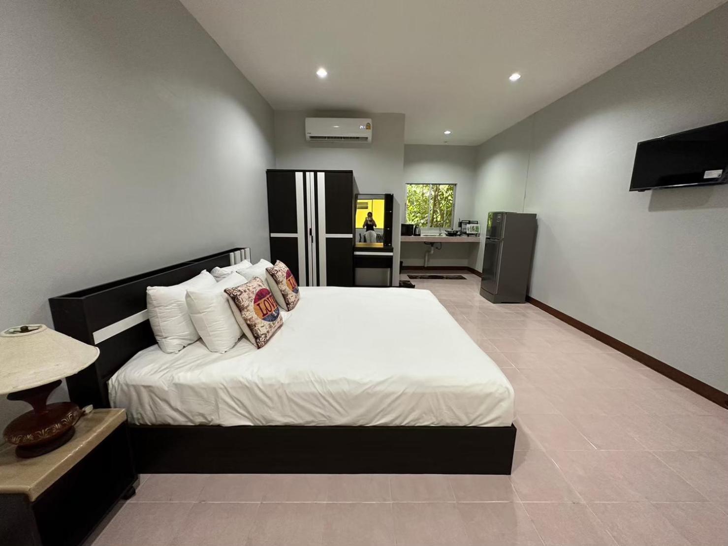 The Cheetar Apartment *