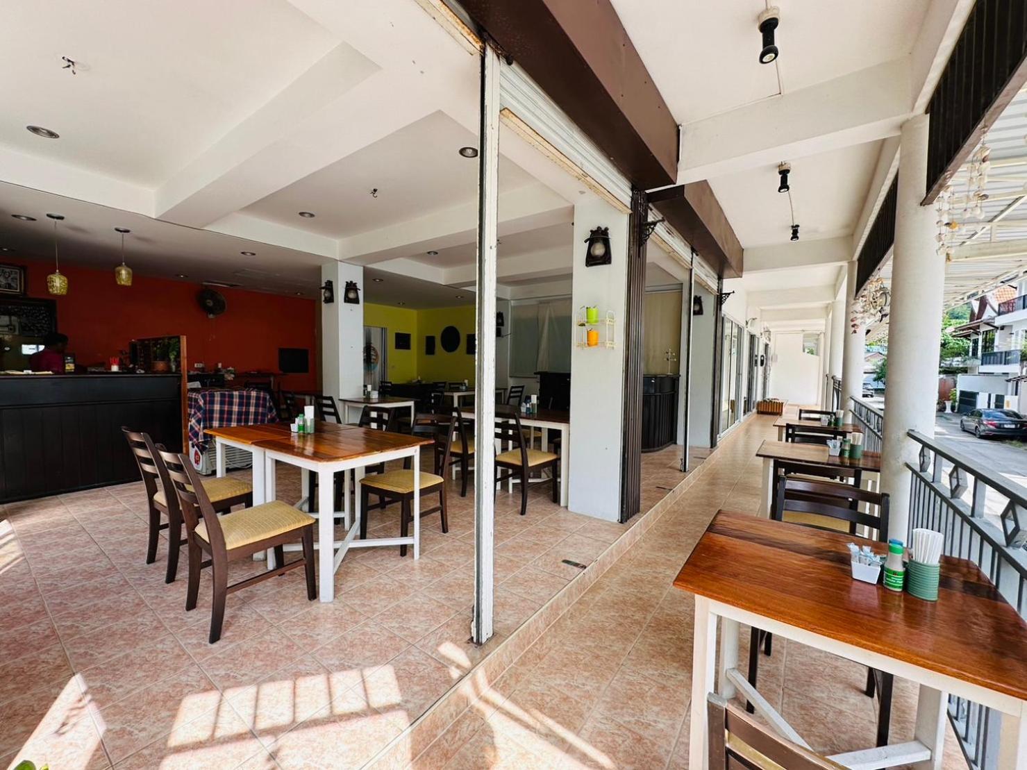 Place Hotel Kata Beach (Phuket)