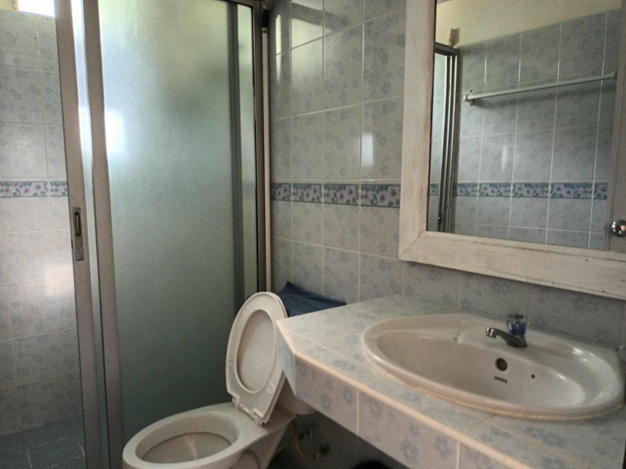 Rose 50m To Guest house Patong