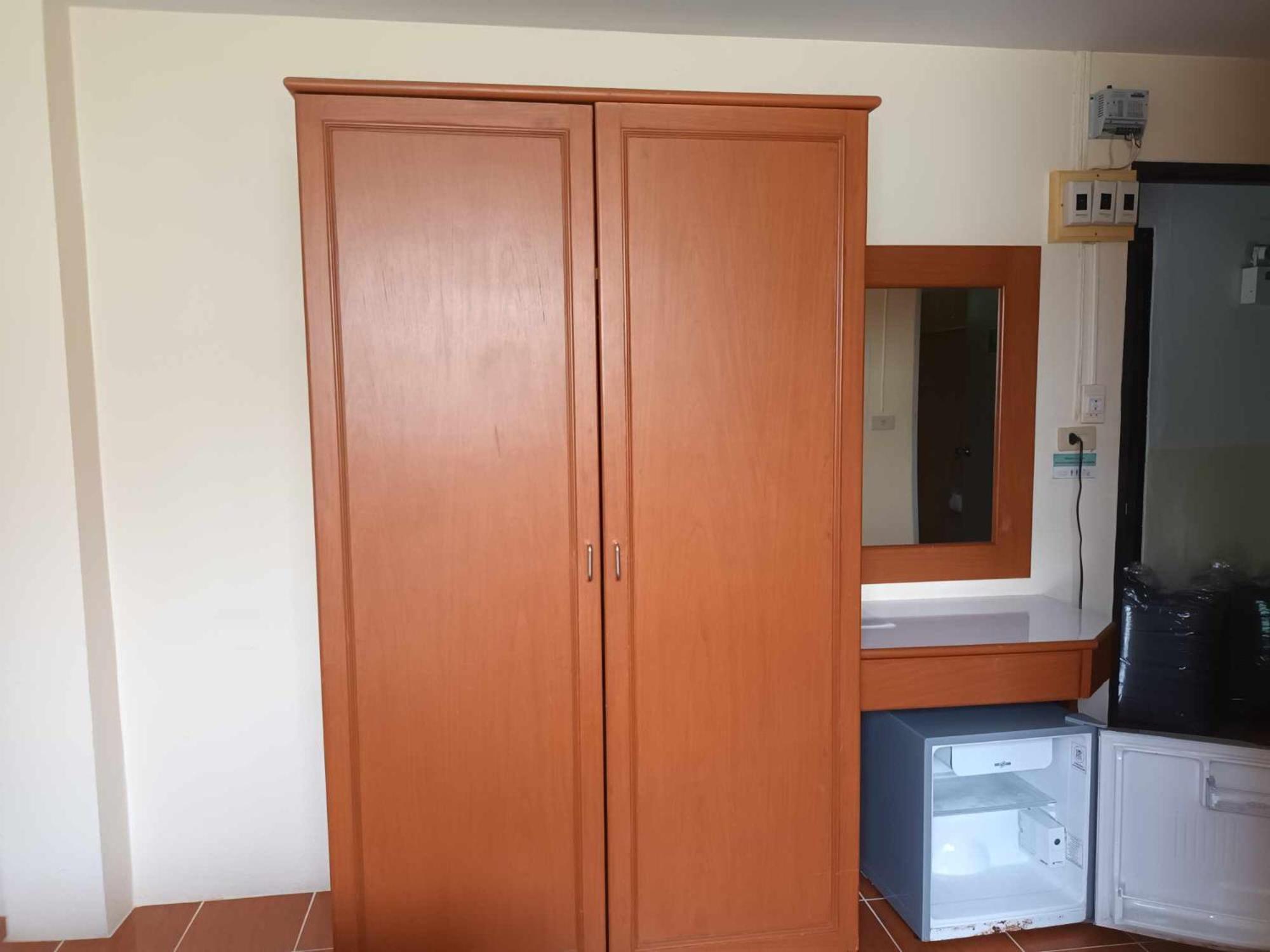 Rose 50m To Guest house Patong