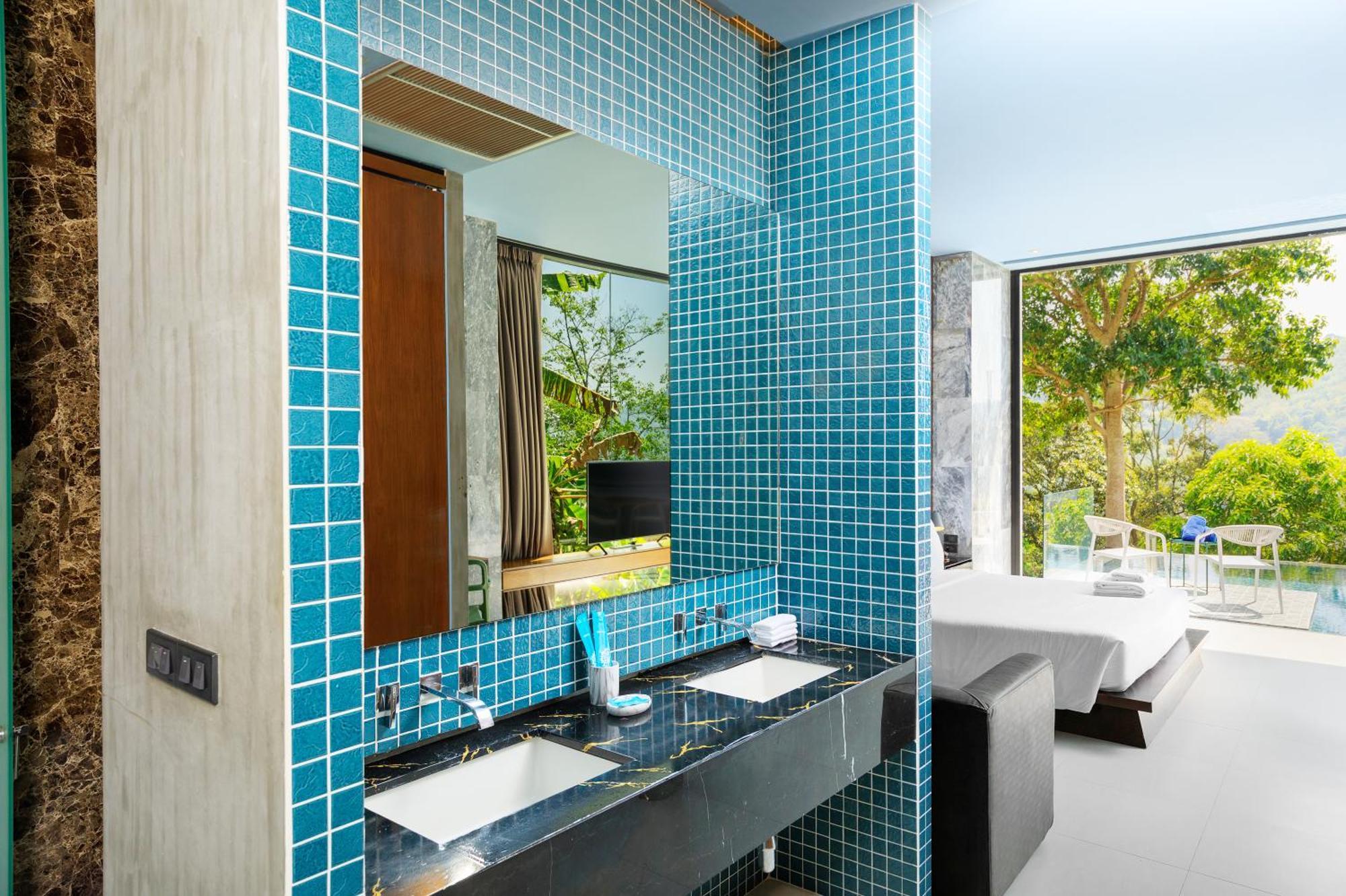 Romantic In The Tropics Near * Praia de Kamala