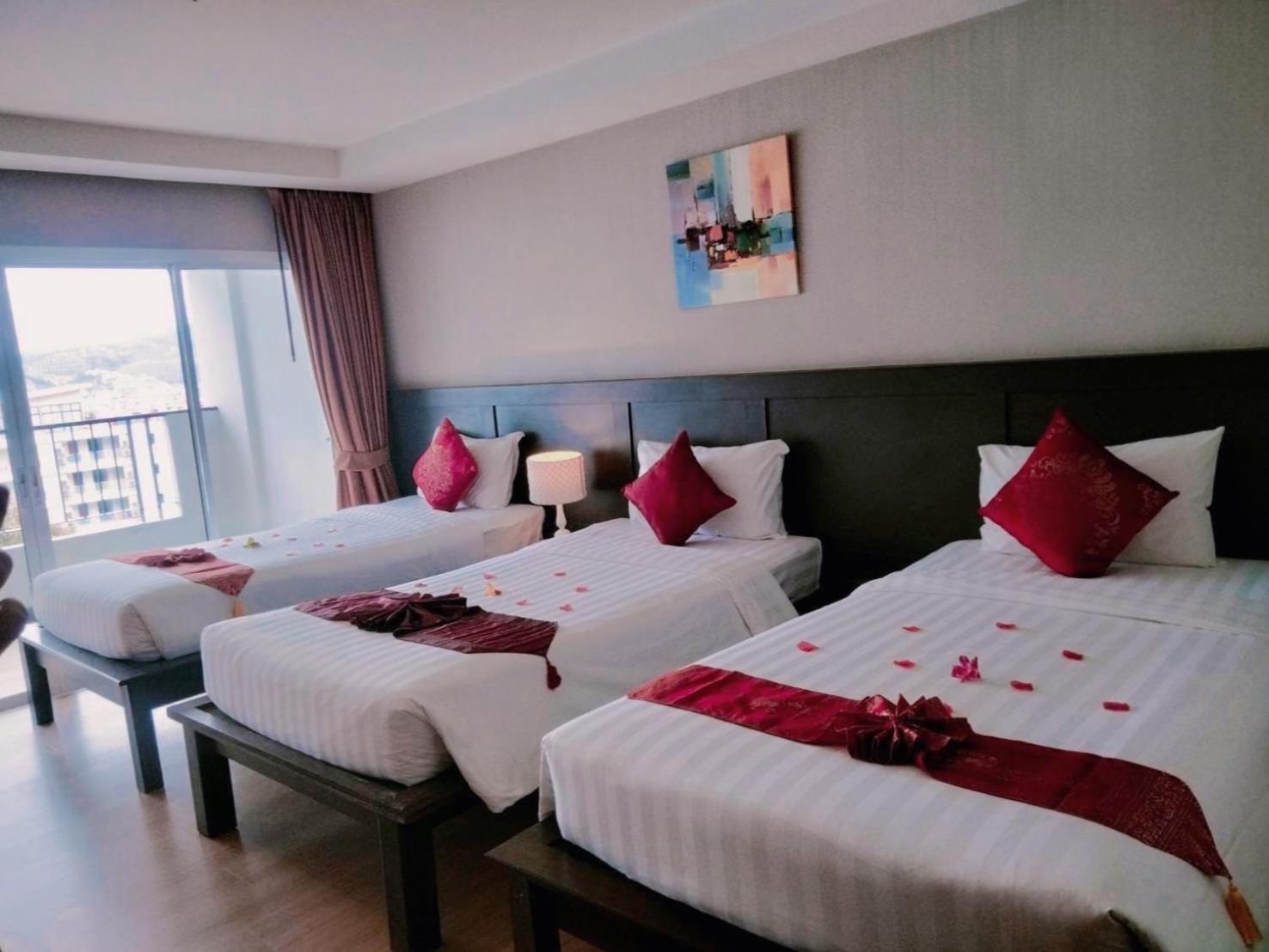 Casa Del M Phuket - Newly Renovated 4* Patong