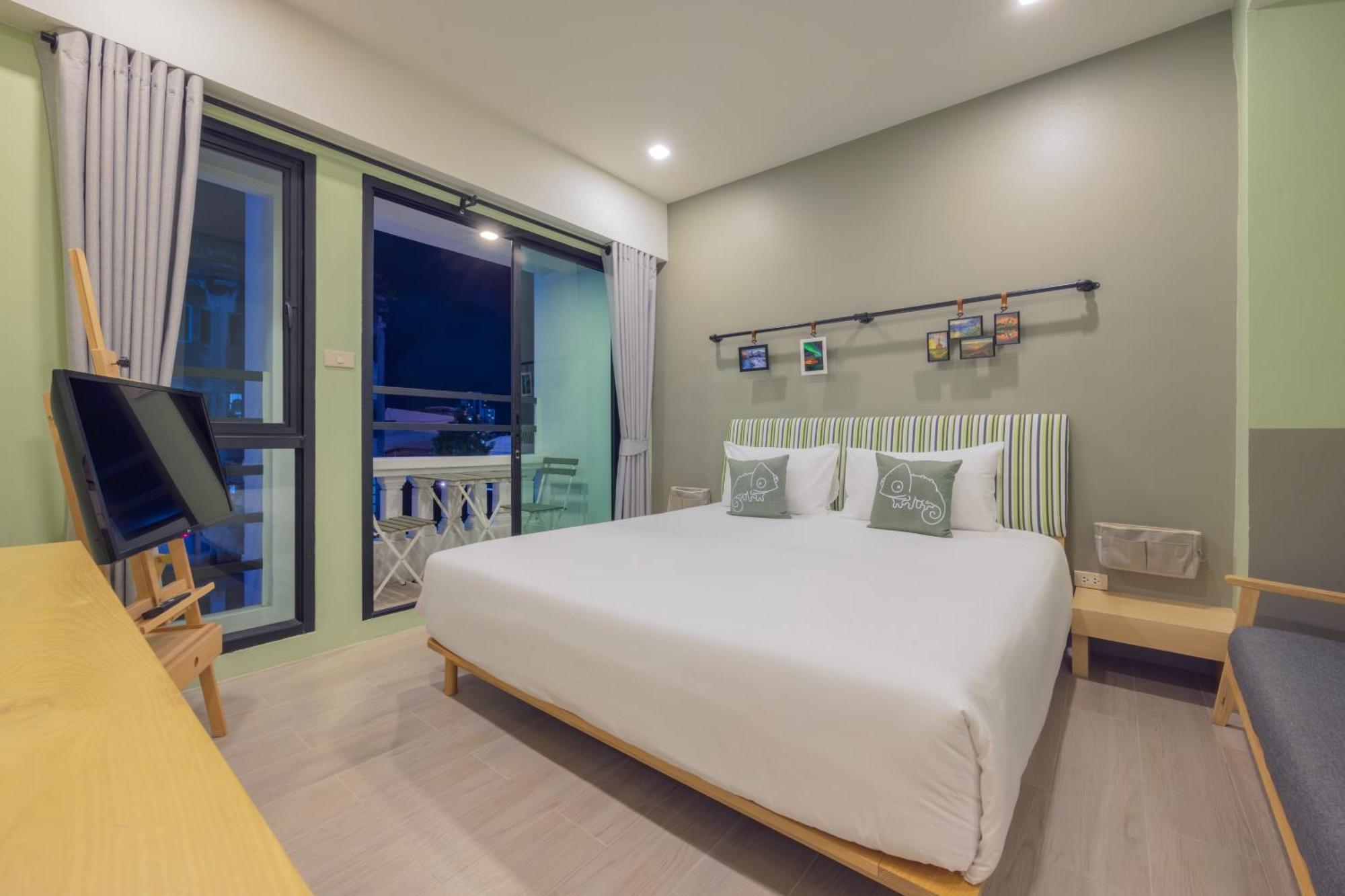Chamemon Bed Town