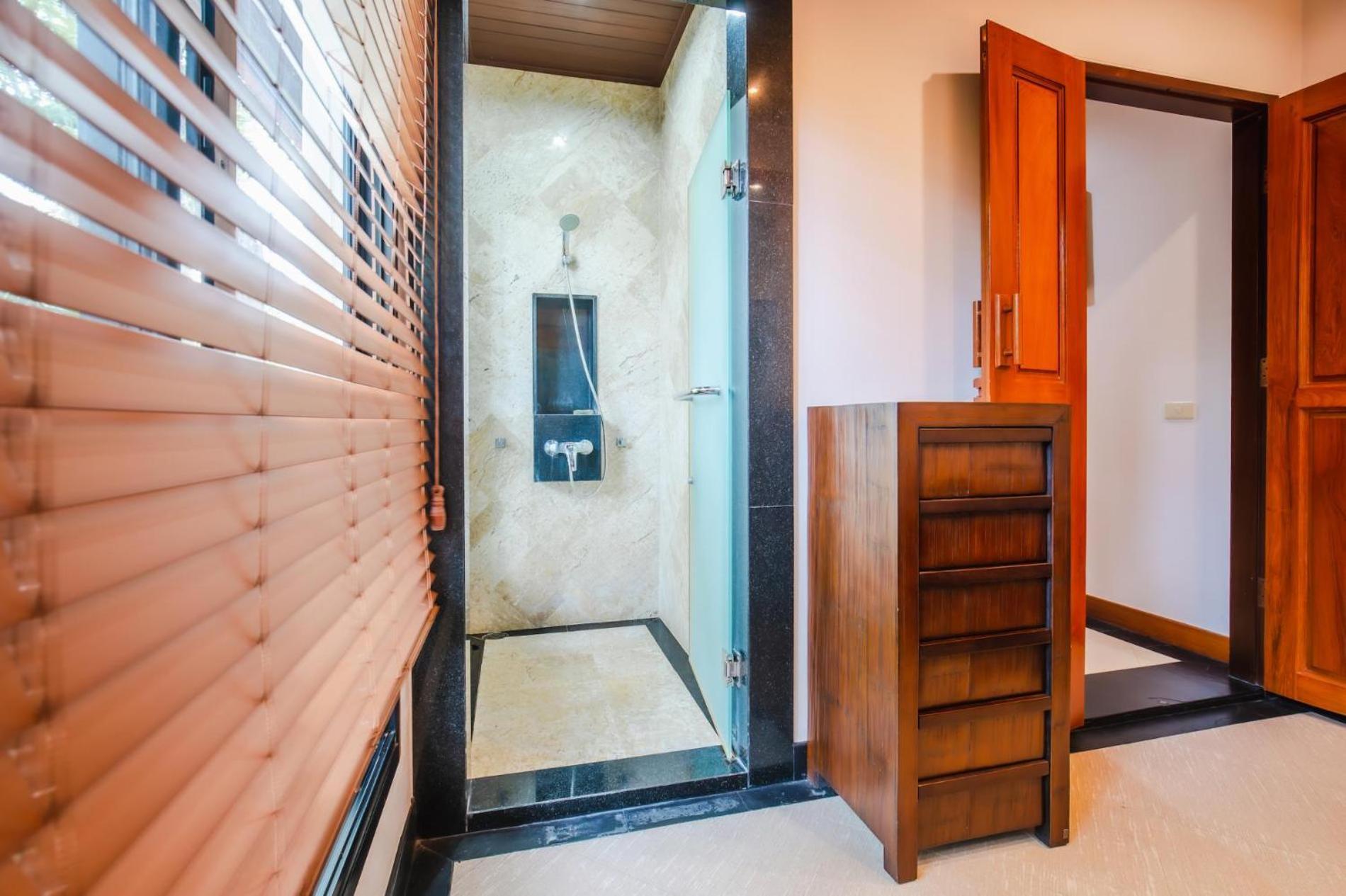 Lotus Pool Villa