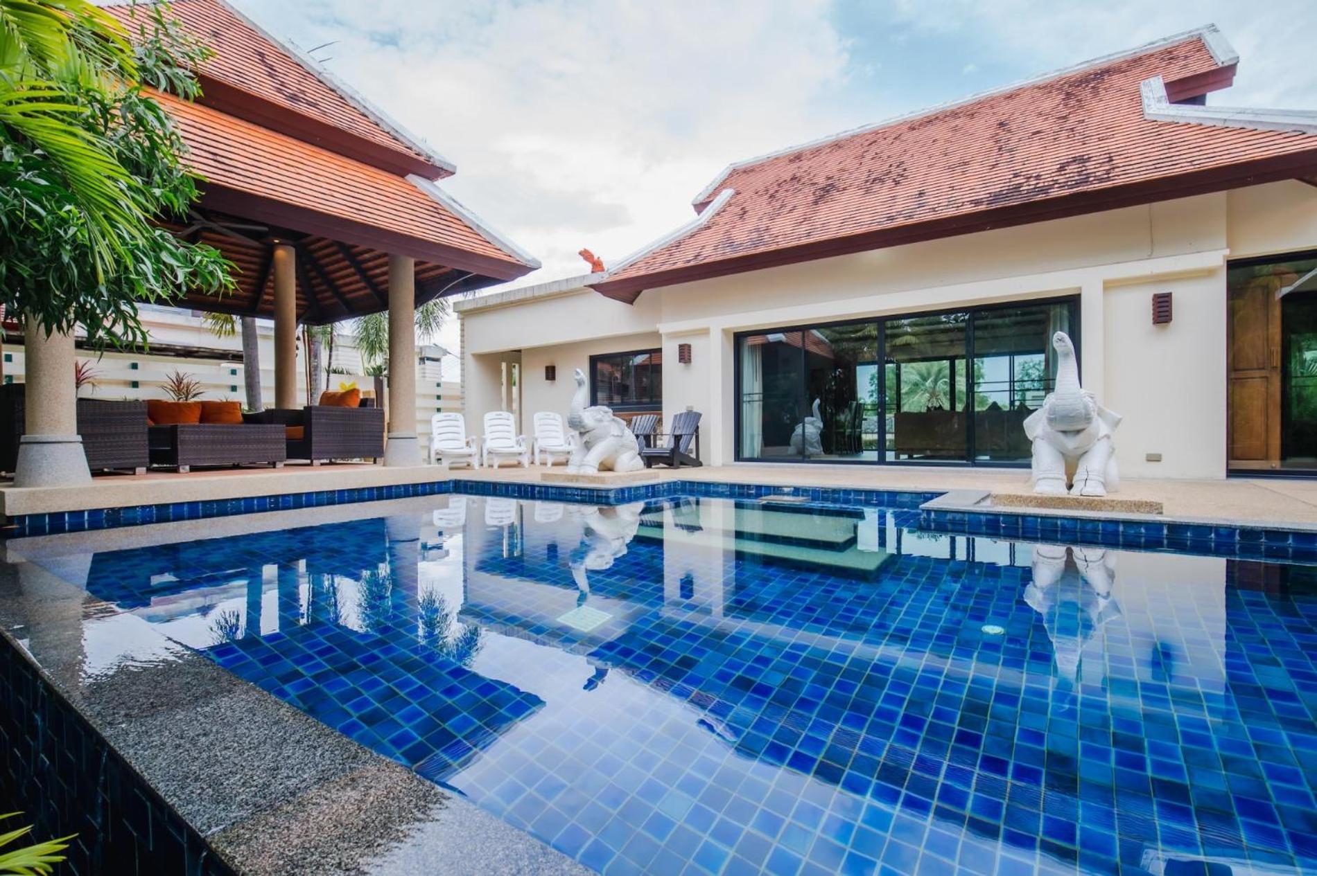 Villa Lotus Pool