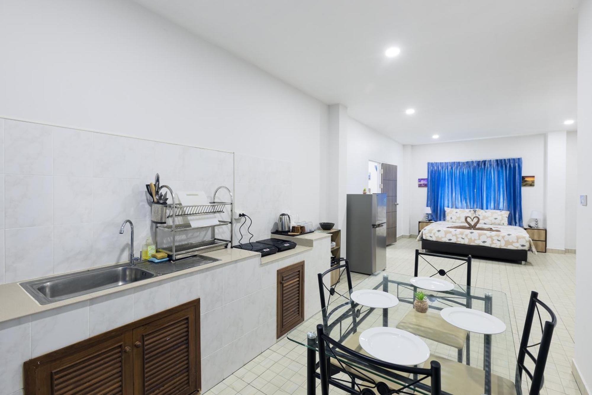 Hotel Grand View Premium Patong