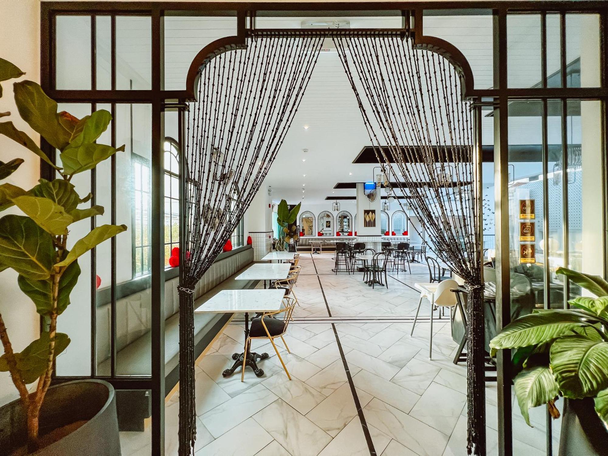 Hotel Ratri Old Town