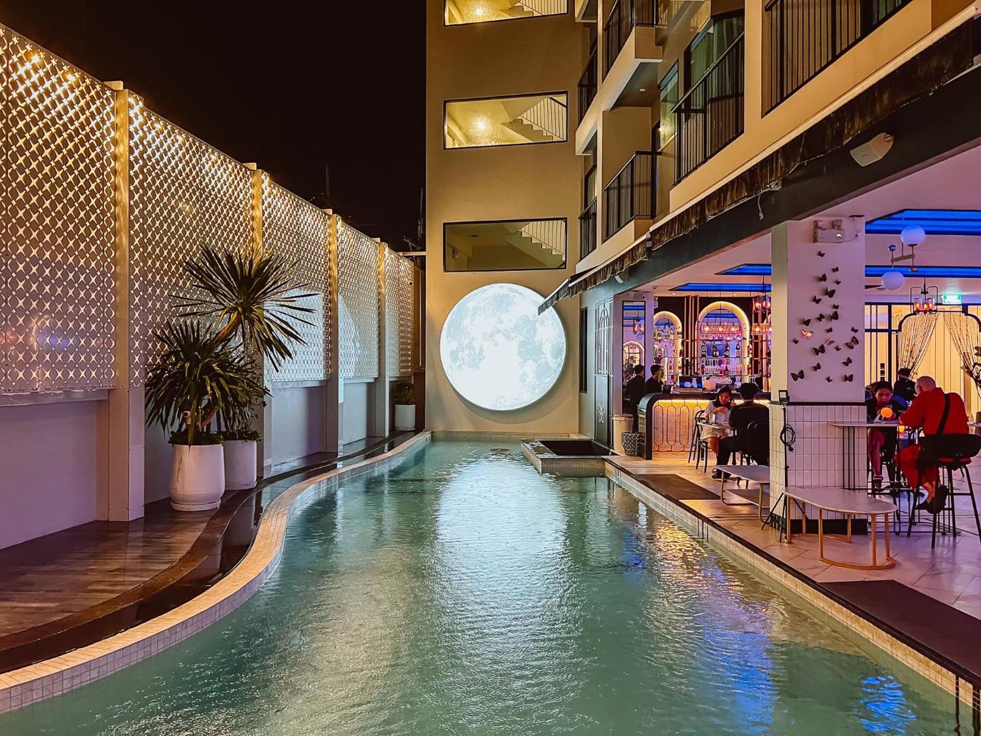 Hotel Ratri Old Town