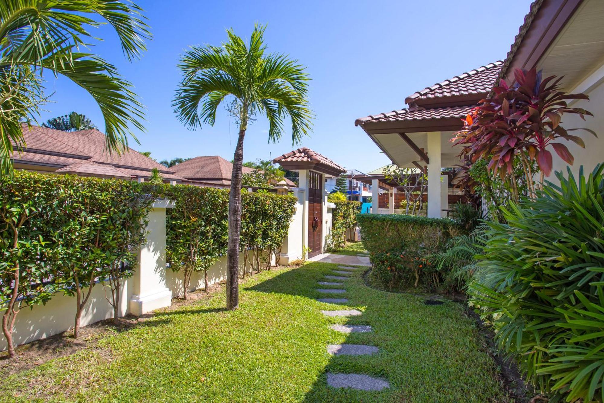 Peaceful Pool Maya, 10min Drive To Nai Harn Beach Villa Ban Saiyuan