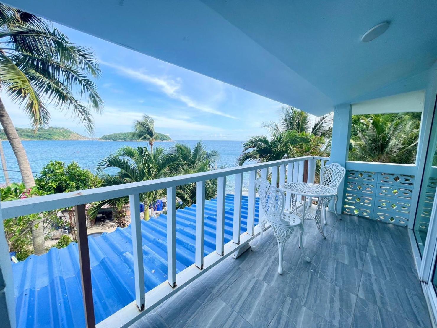 Naiharn On The Rock Phuket Resort Nai Harn