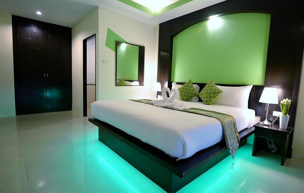 Lavender Hotel