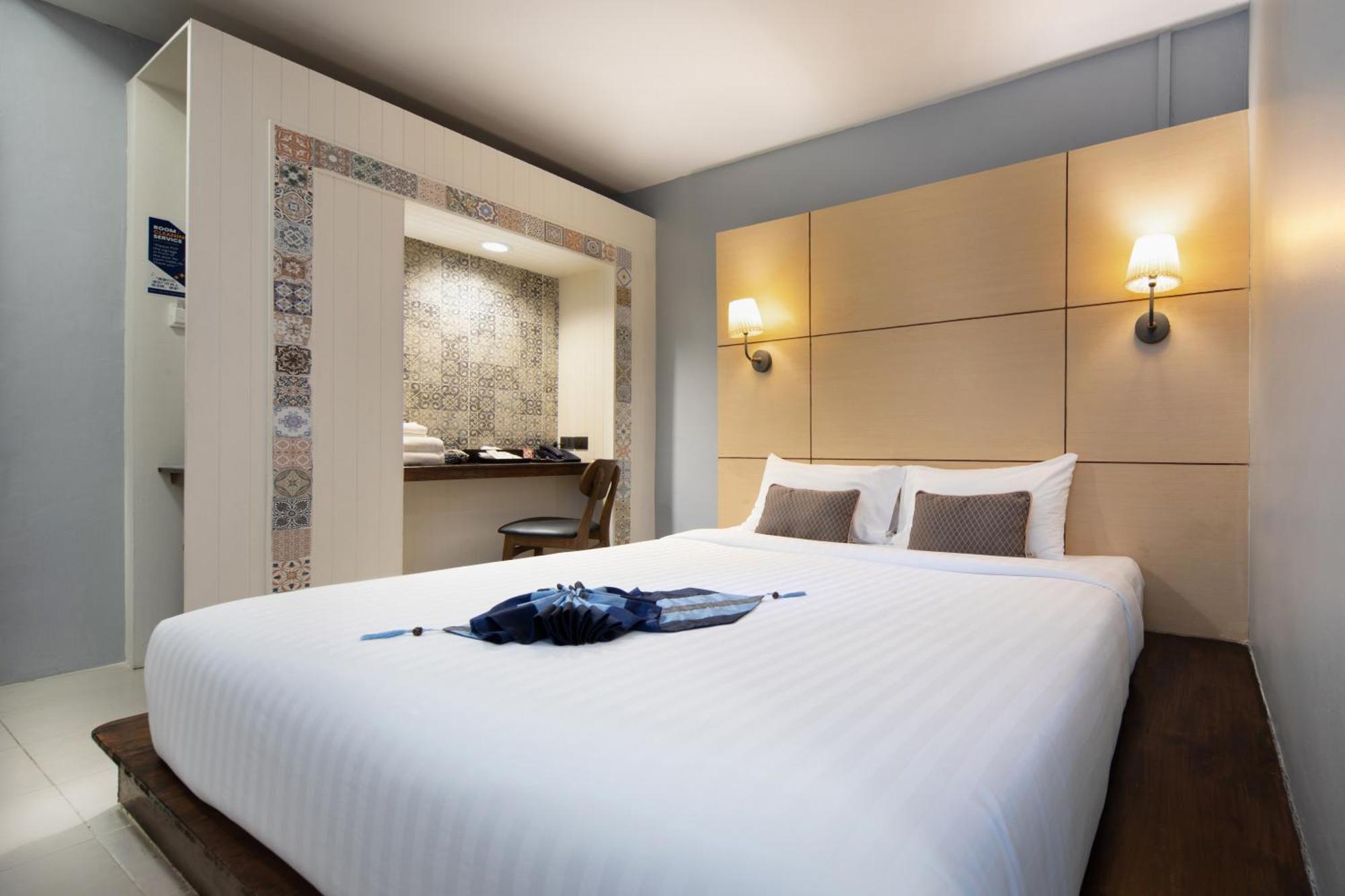 Montree Hotel, Sha Extra Hotel Phuket
