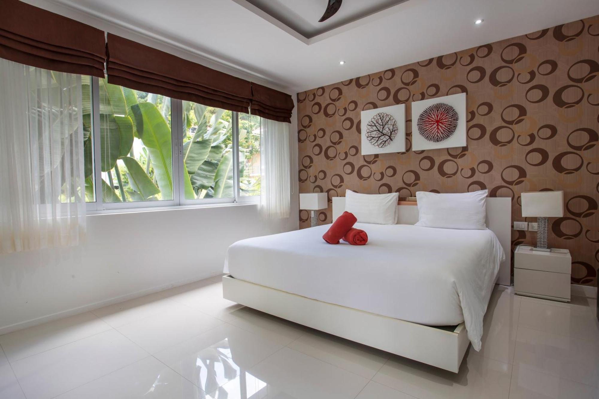 Three-level Xxx * Ban Klang (Phuket)