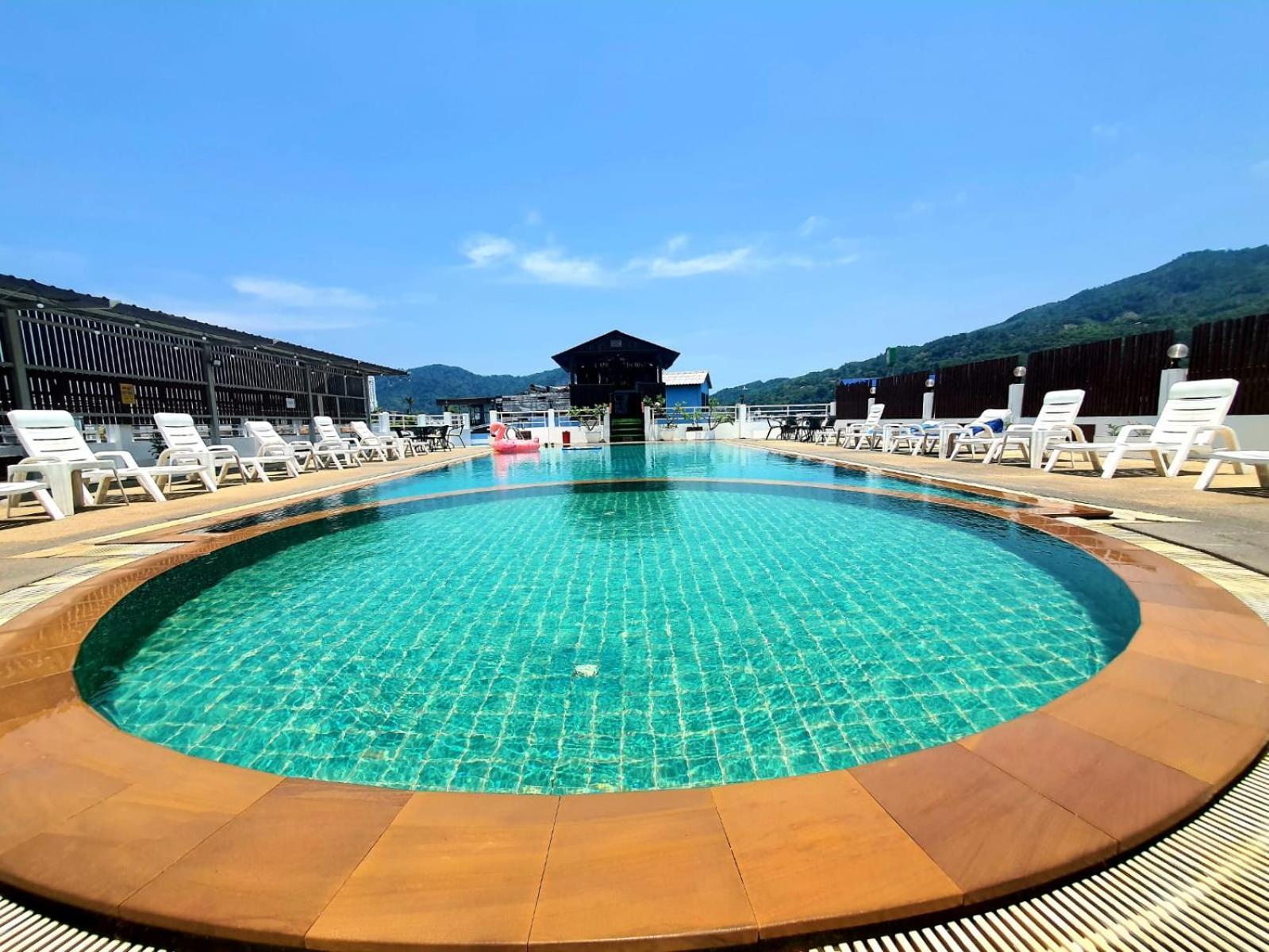 Issara Hotel