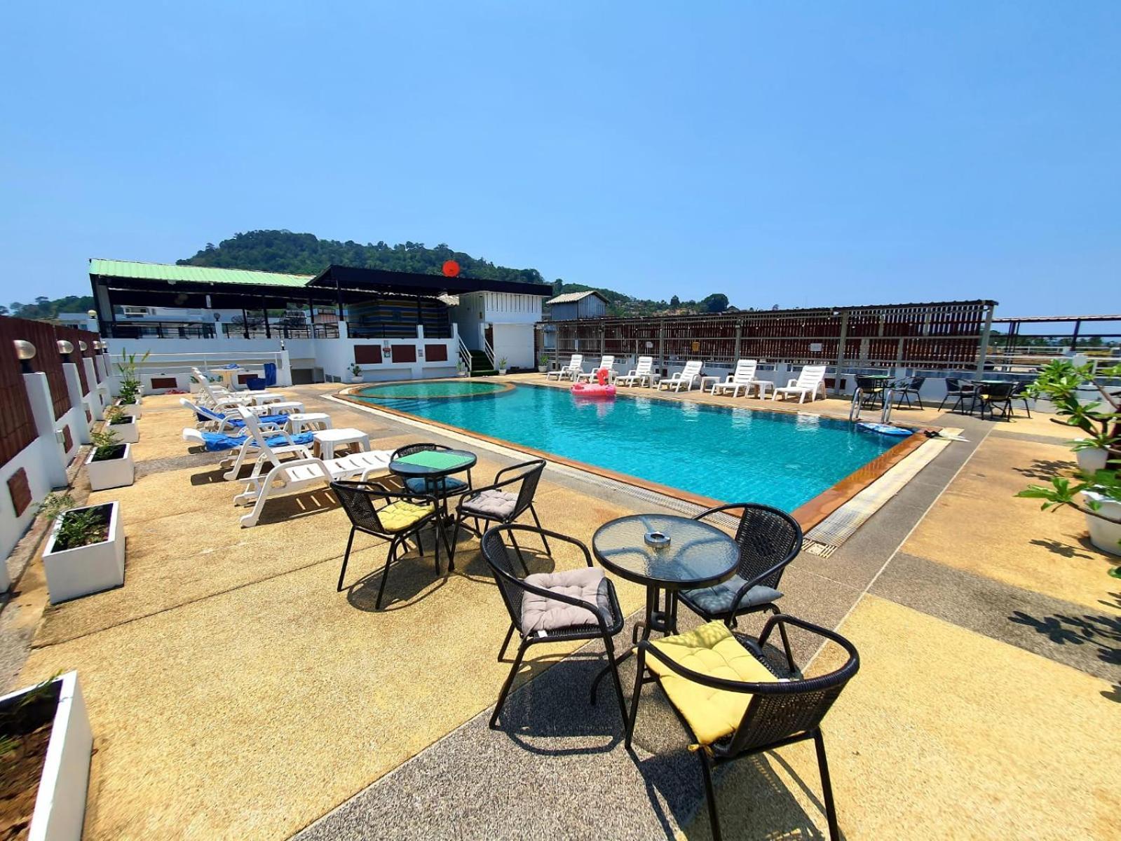 Issara Hotel Patong