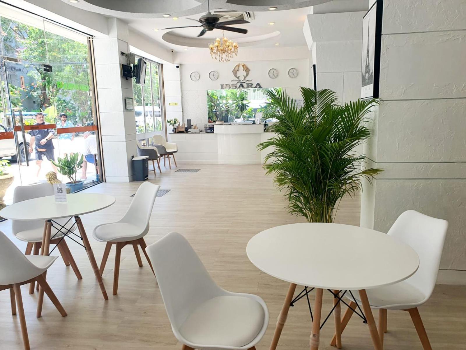 Issara Hotel