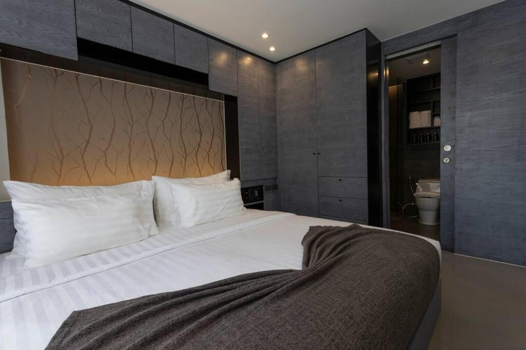 Executive Gate, Kamala, C61 * Phuket