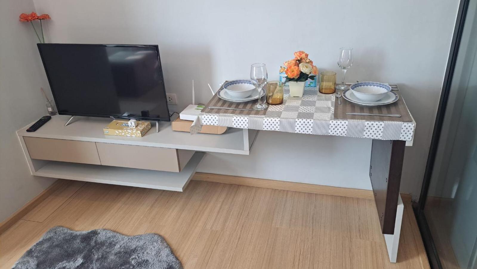 Zcape 1 Laguna Apartment