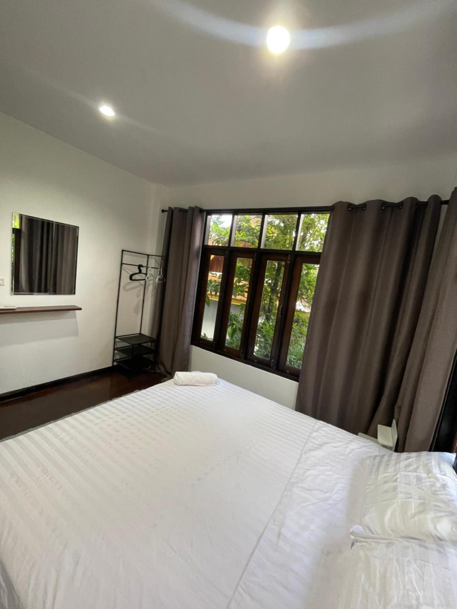 Aisawan Villa Ban Lum Fuang