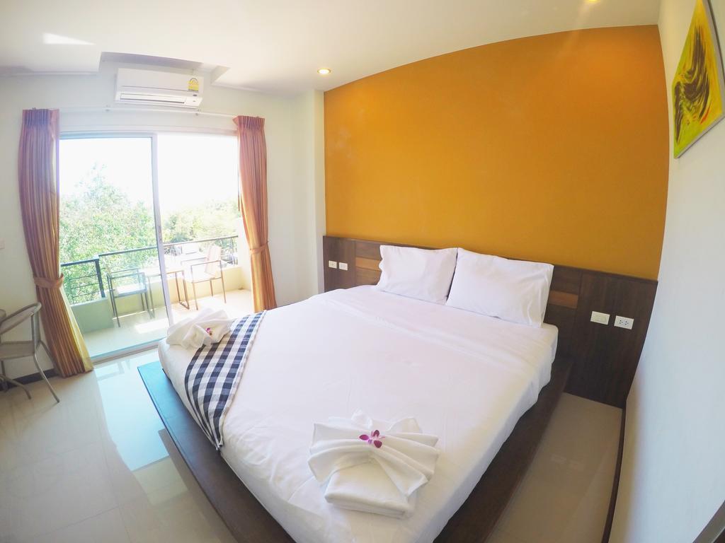 Guest house Benjamas Place