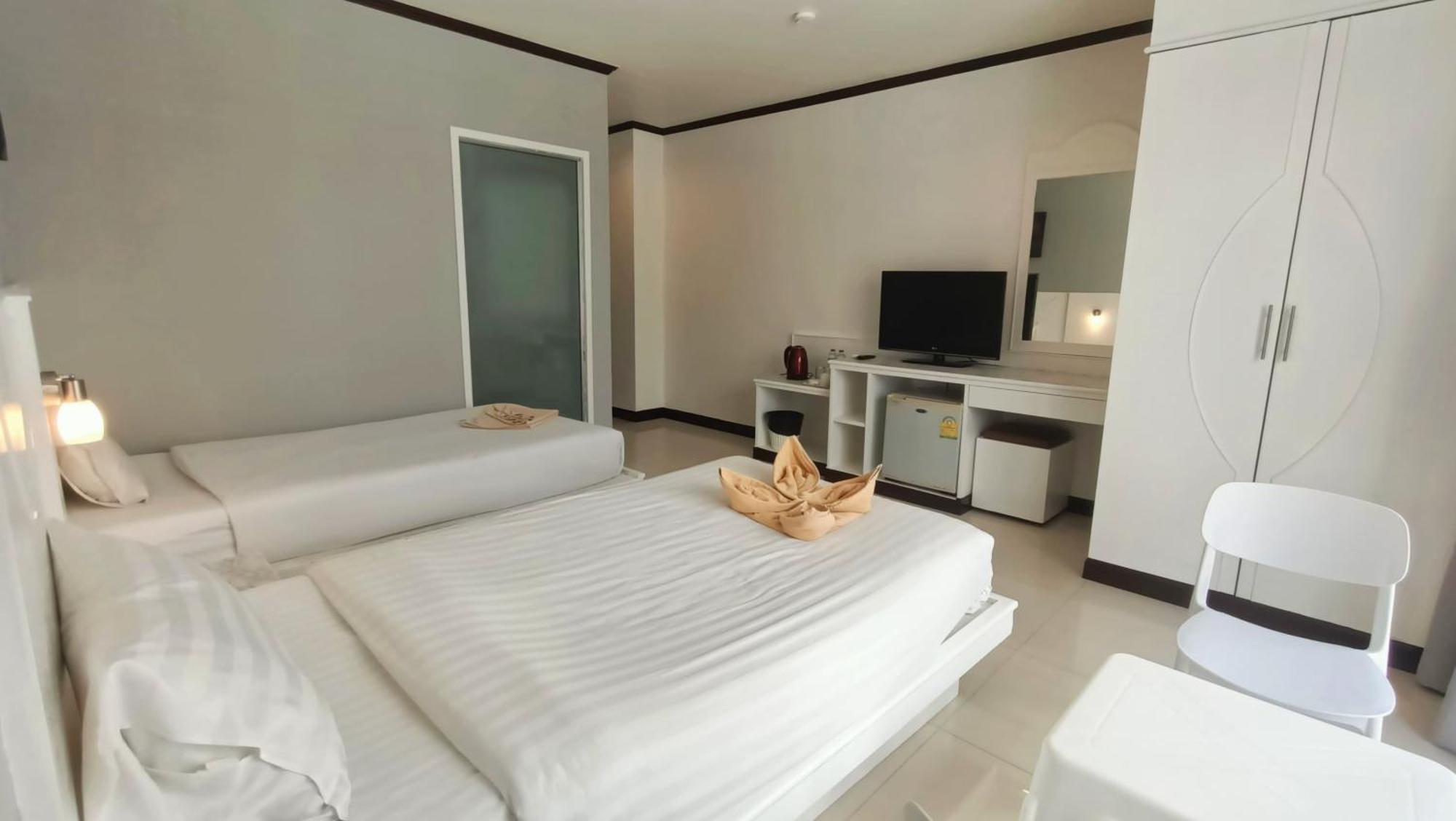Hotel Issara