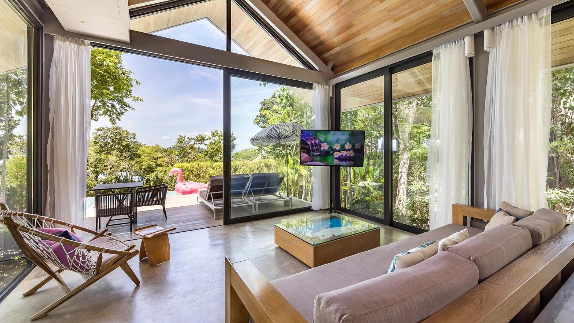 Hotel Escape Burasari 5*