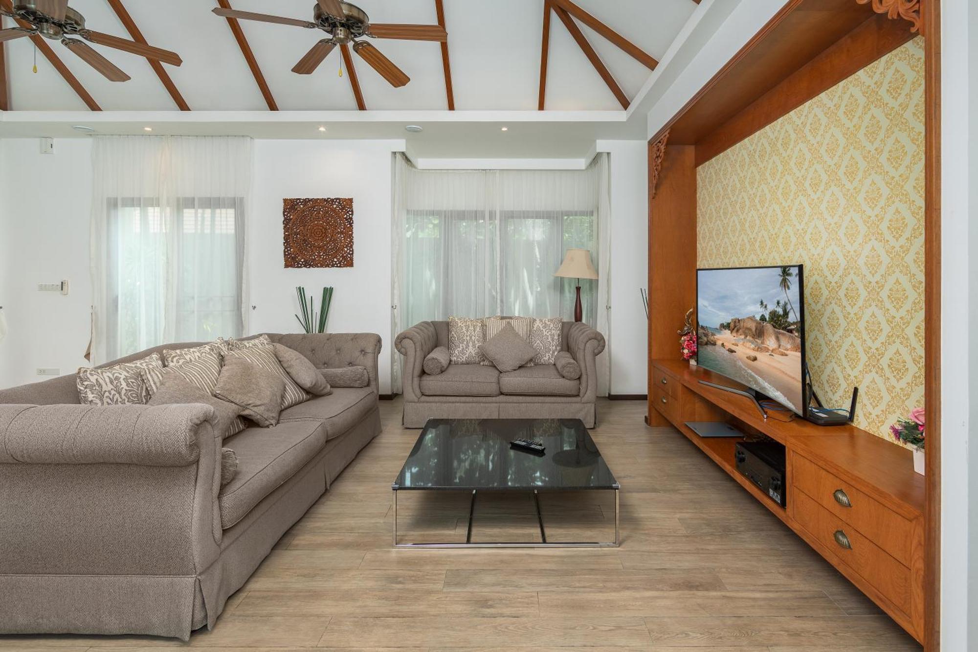 Vila Bond| 3 Bedrooms | Private Pool | 3 Min To Naiharn Rawai