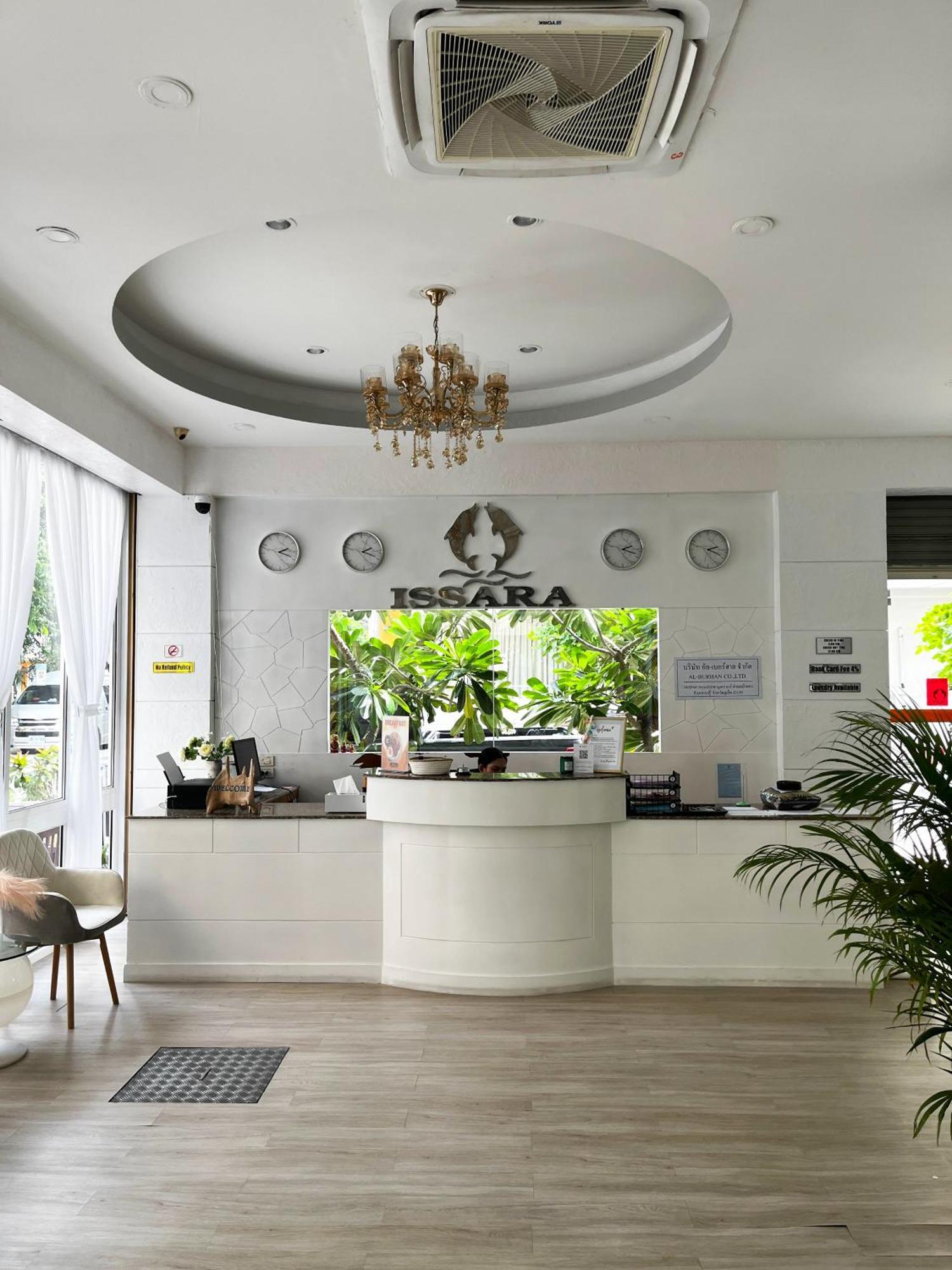 Hotel Issara