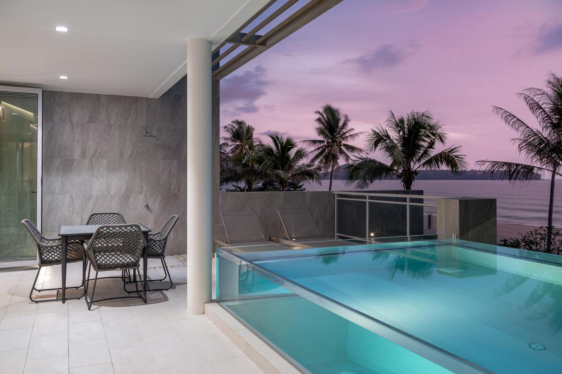 Apartment Beachfront Residences - Stunning Sea And View *