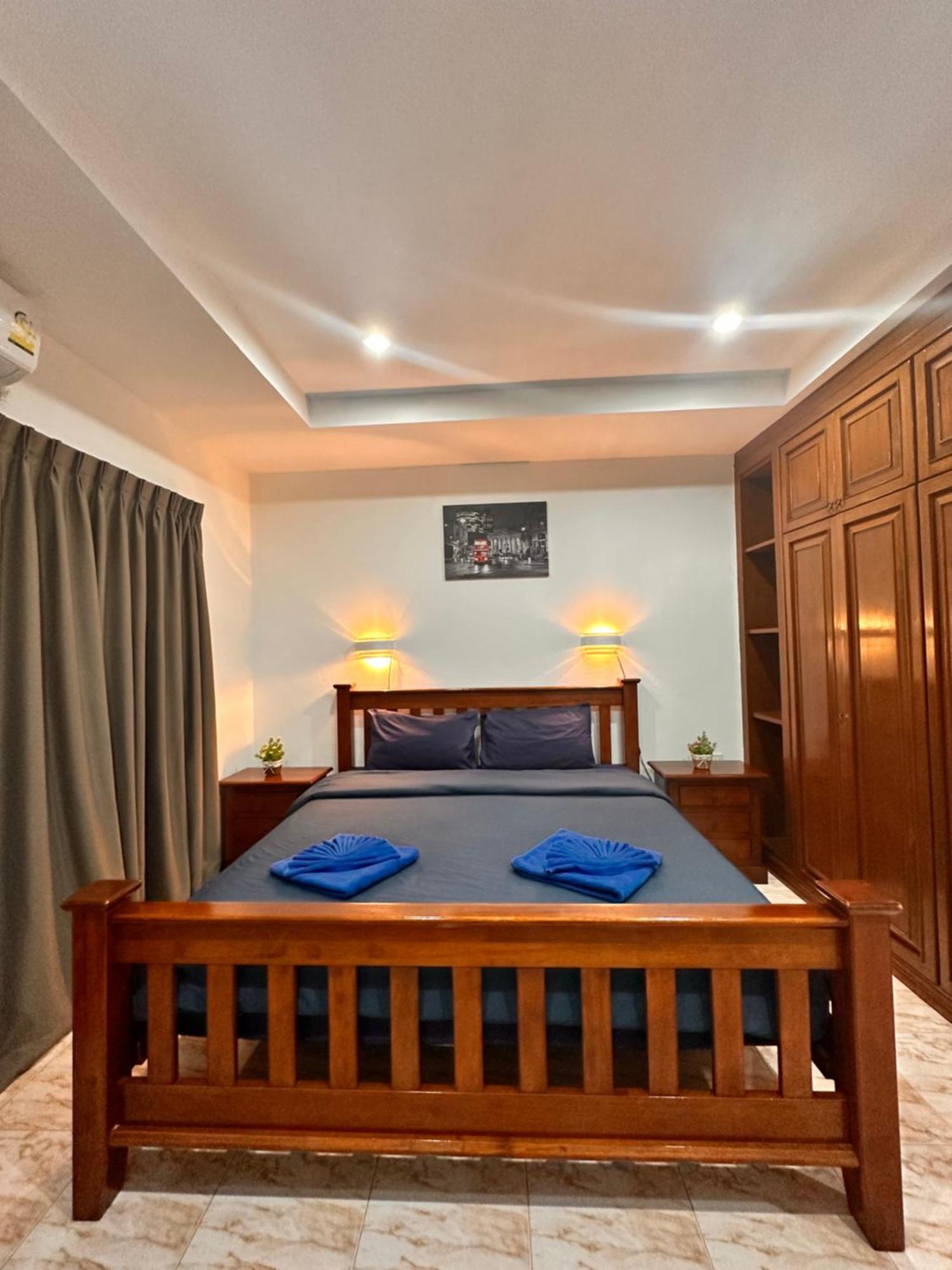 Hotel Bt Kata Beach (Phuket)