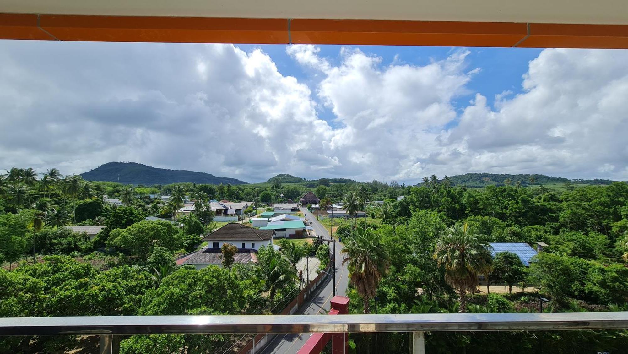 Olivan Ban Bo Sai Klang