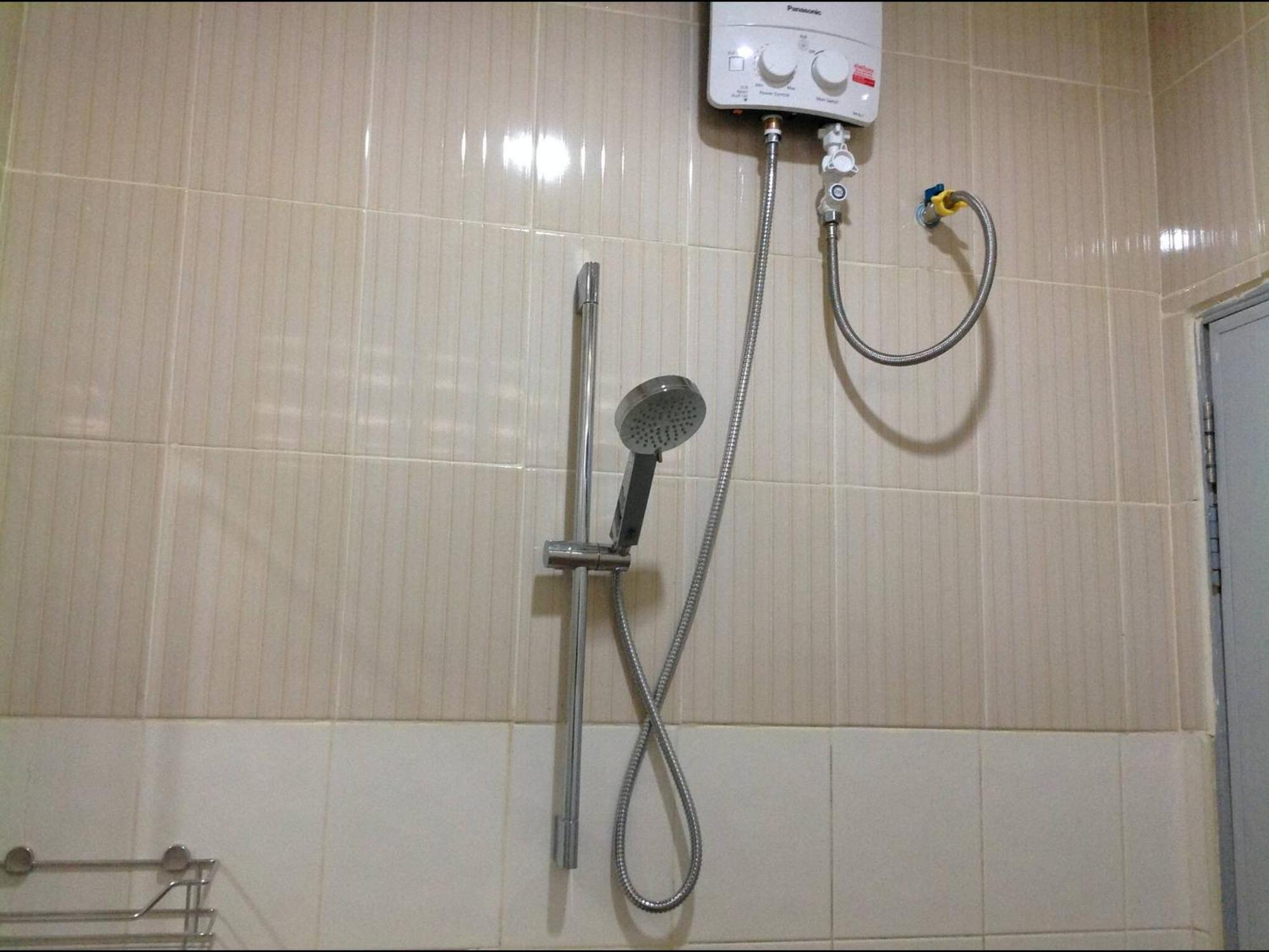 Apartment Phuket Town Budget House - Aircon #1 Ban Lo Long