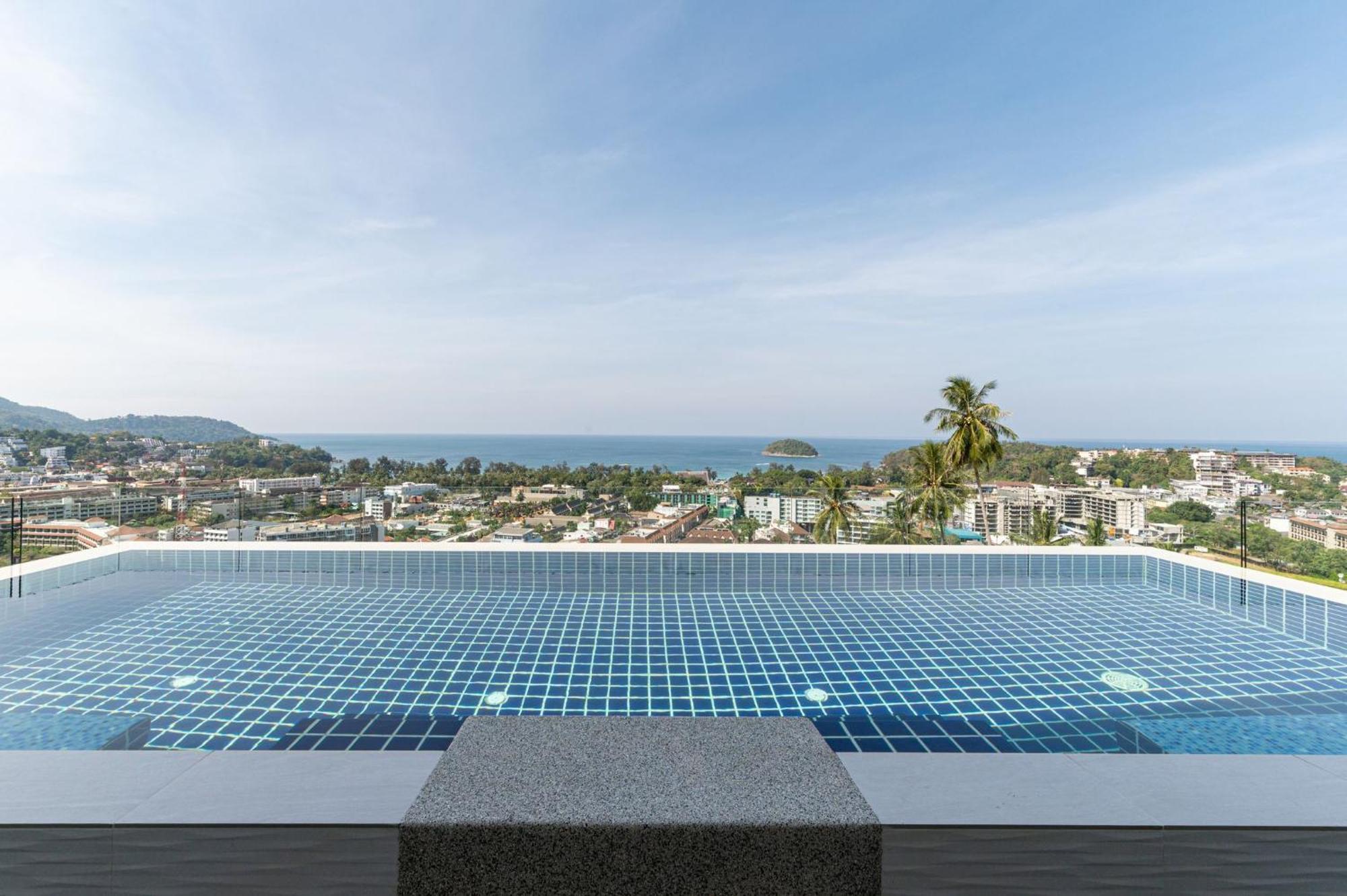 The View Phuket By Resava Aparthotel