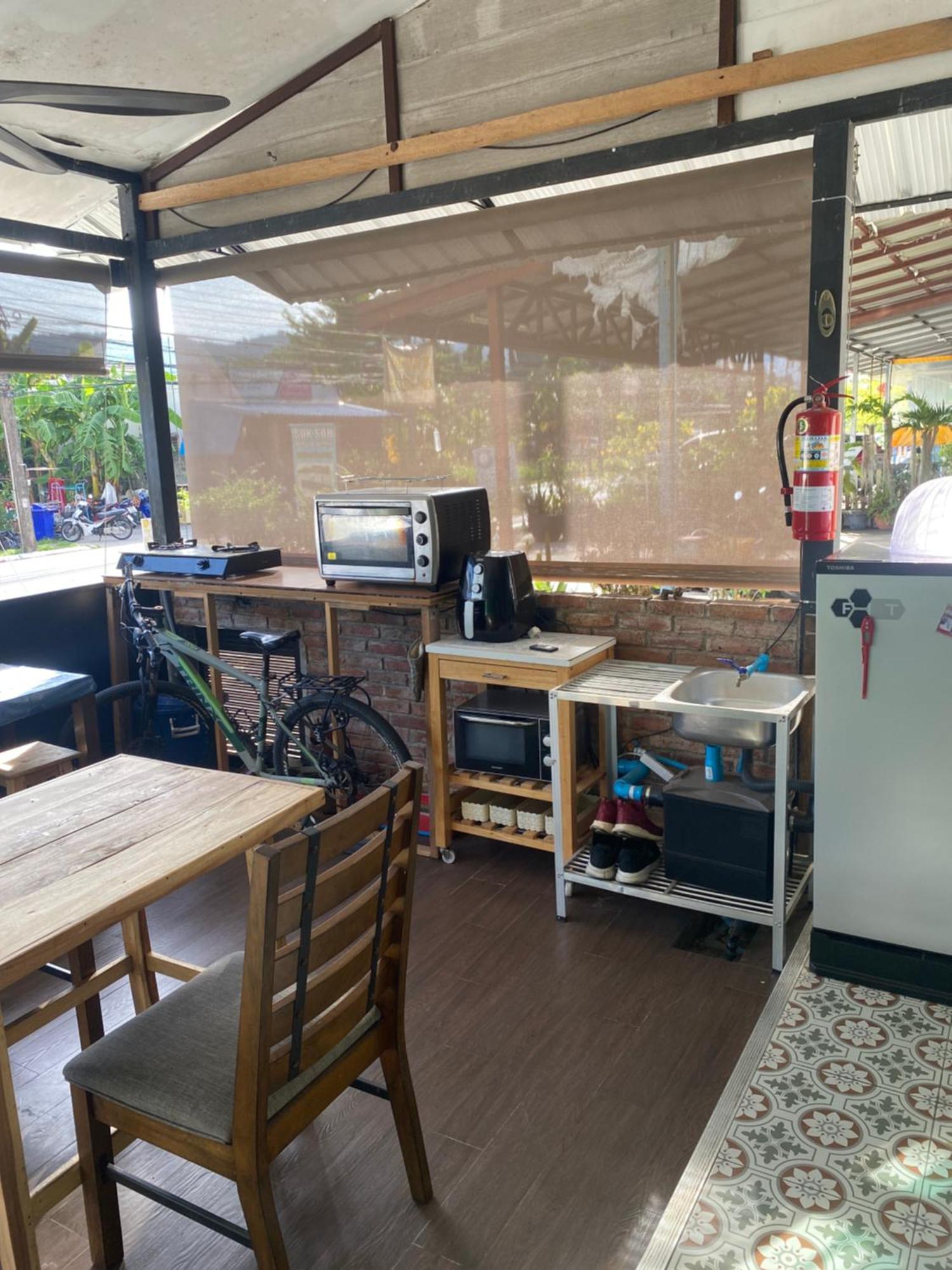 Homestay Owned And Yoga Chalong