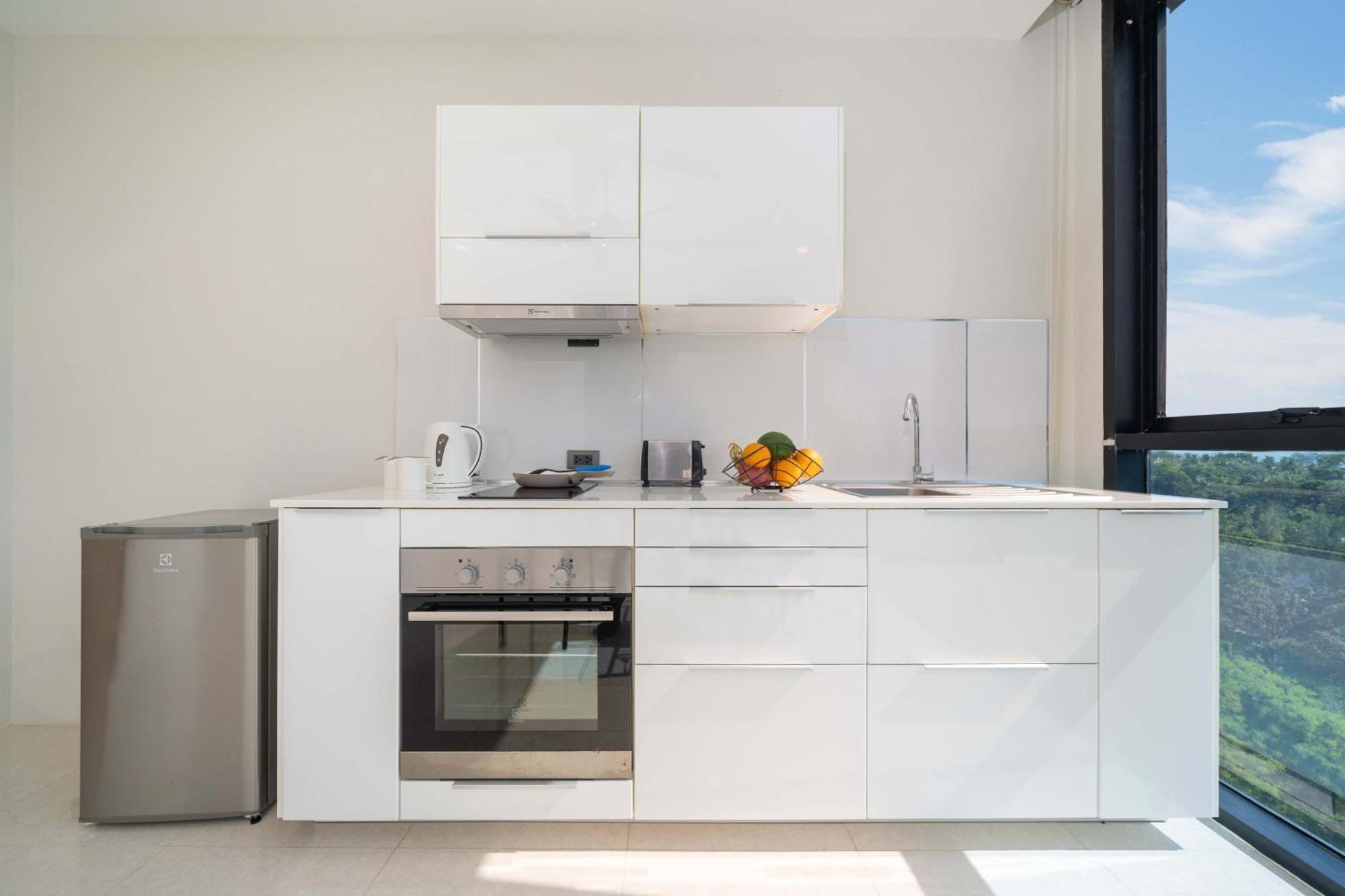 Sea & Mountain Views At Vv A603 Apartment Patong