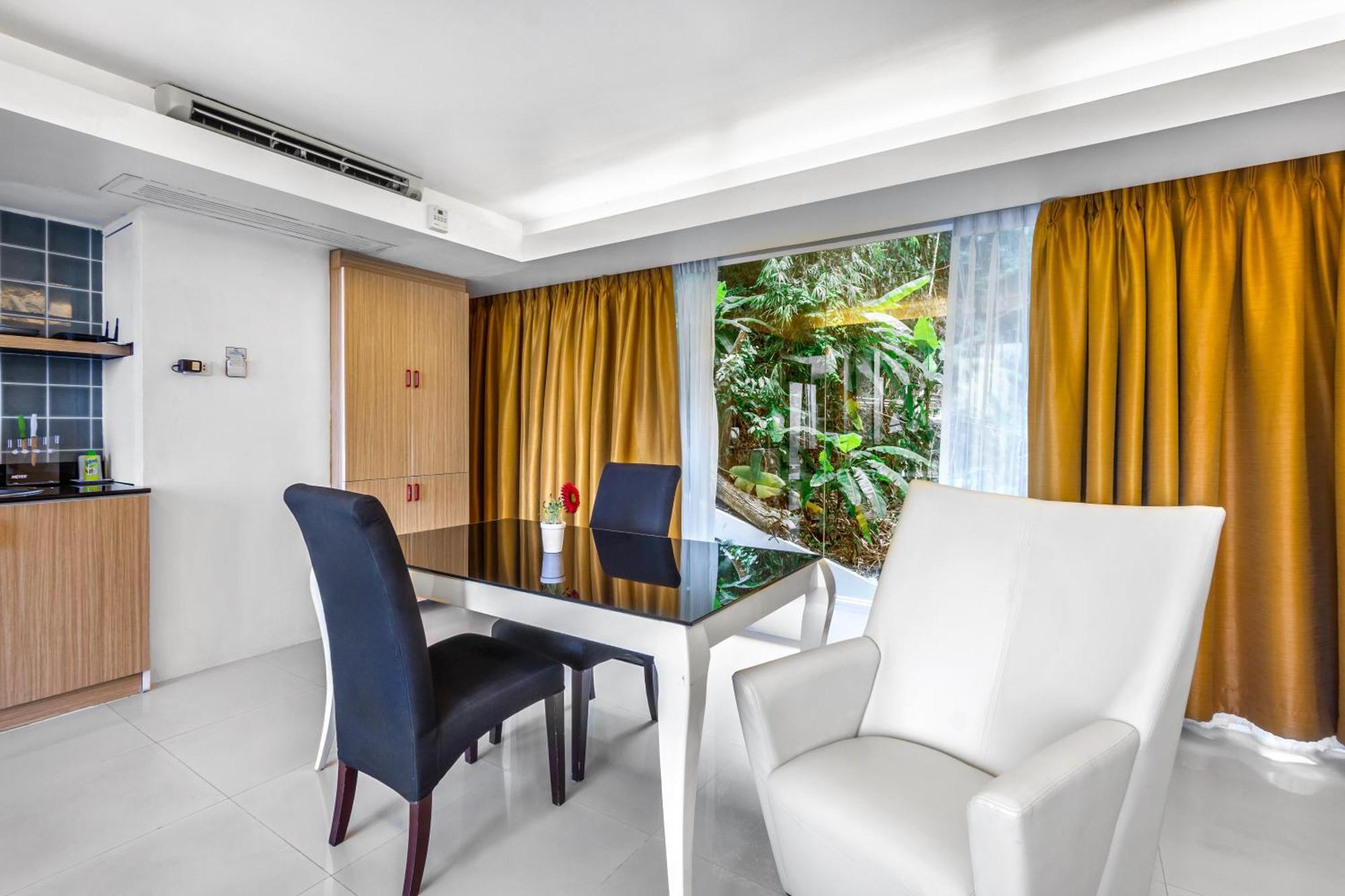 Hilltop Wellness 4*